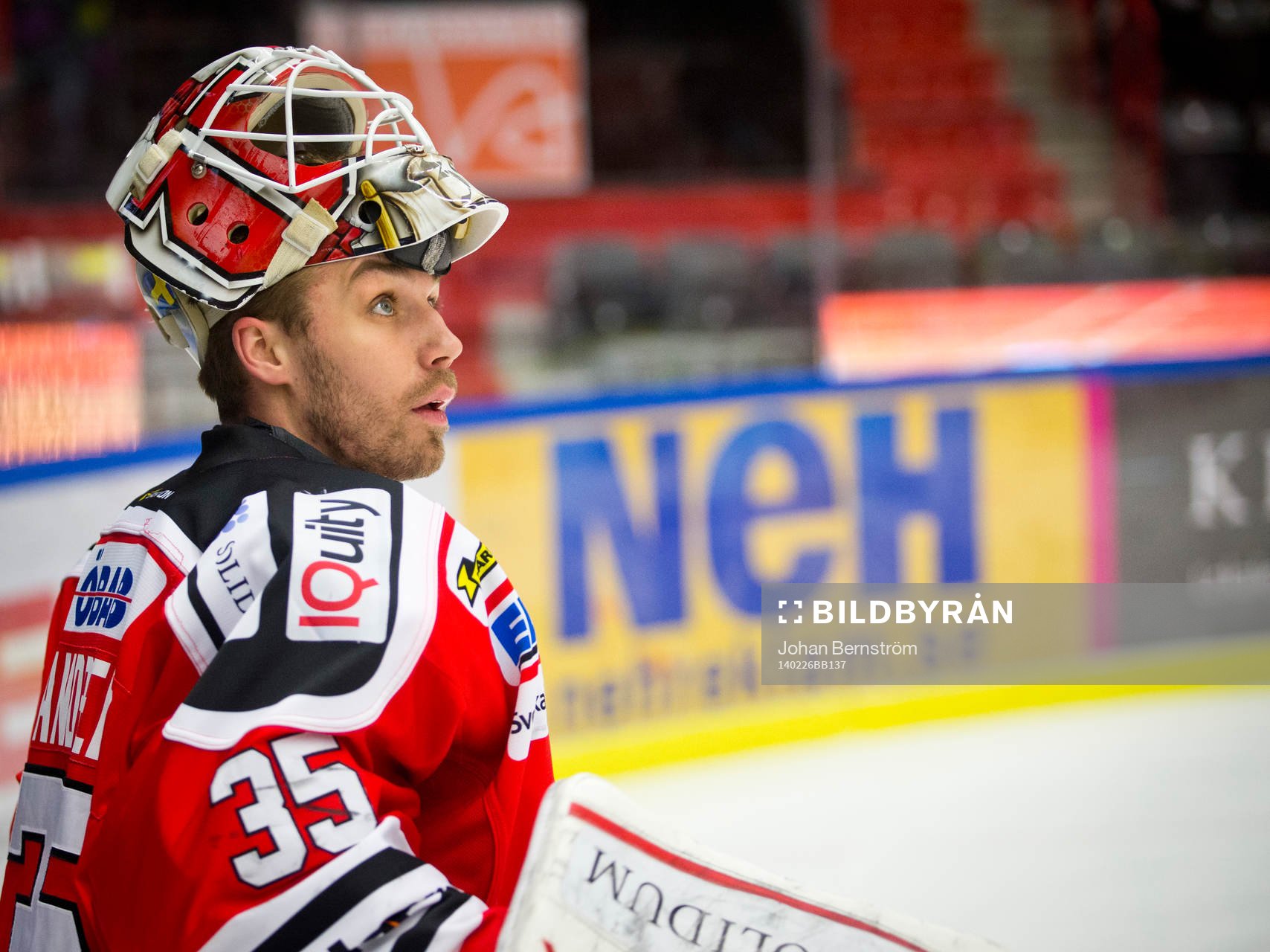 Örebros målvakt Tim Sandberg i SHL mellan Örebro och