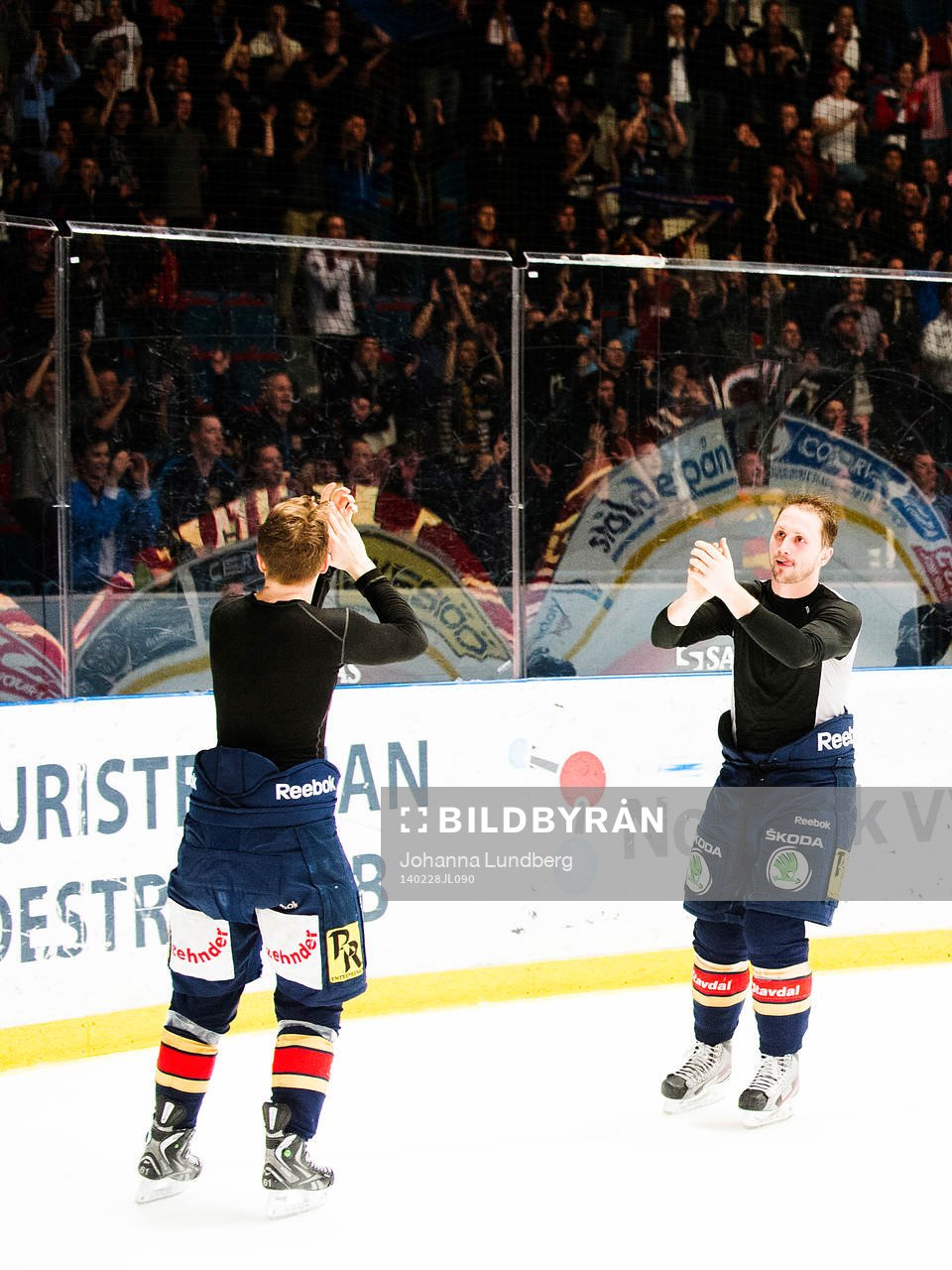 Djurgårdens Markus Ljungh  och Dustin Johner  åker ut och