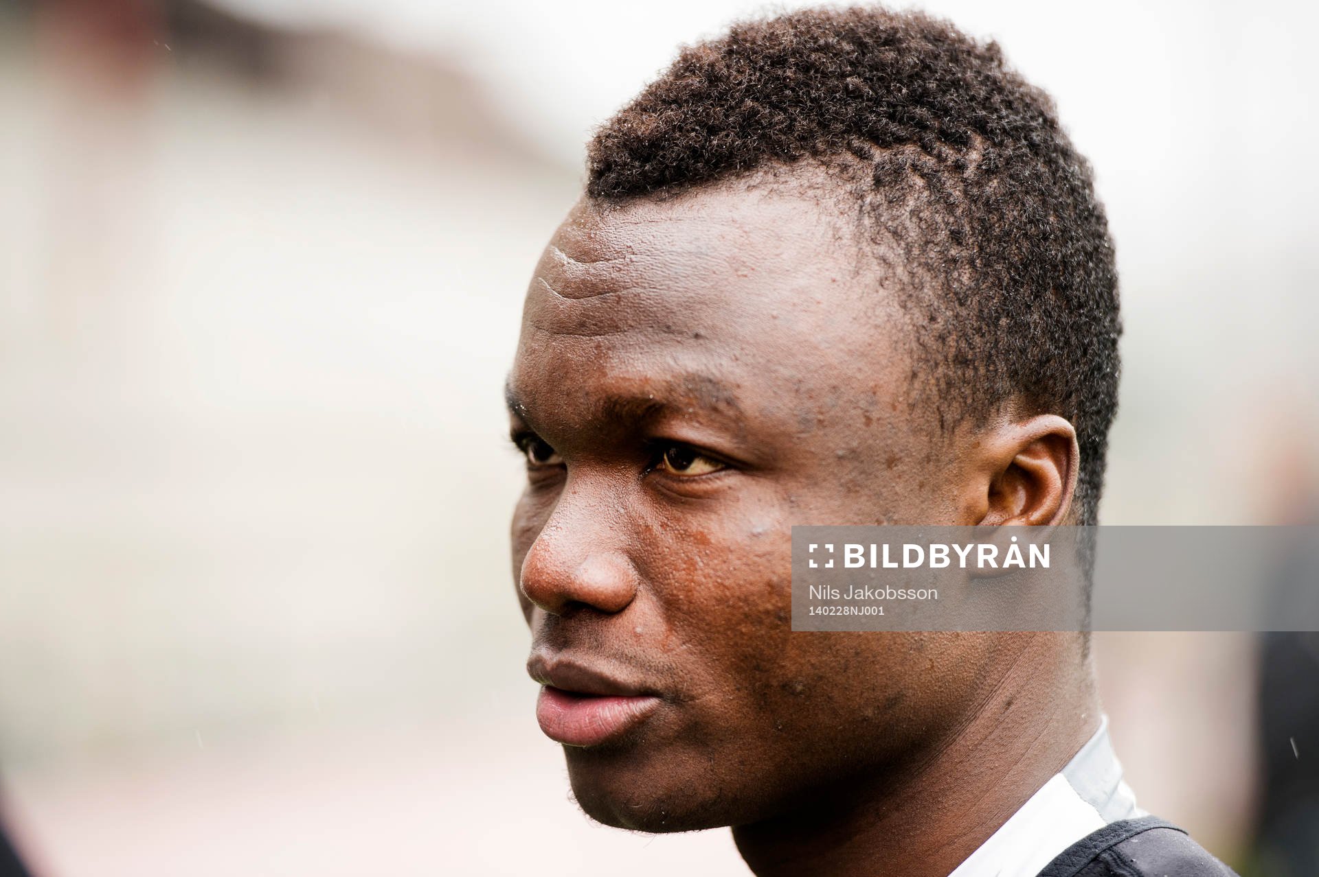 Dominic Adiyiah provtränar under Malmö FFs träning den 28 februari 2014 i Malmö.