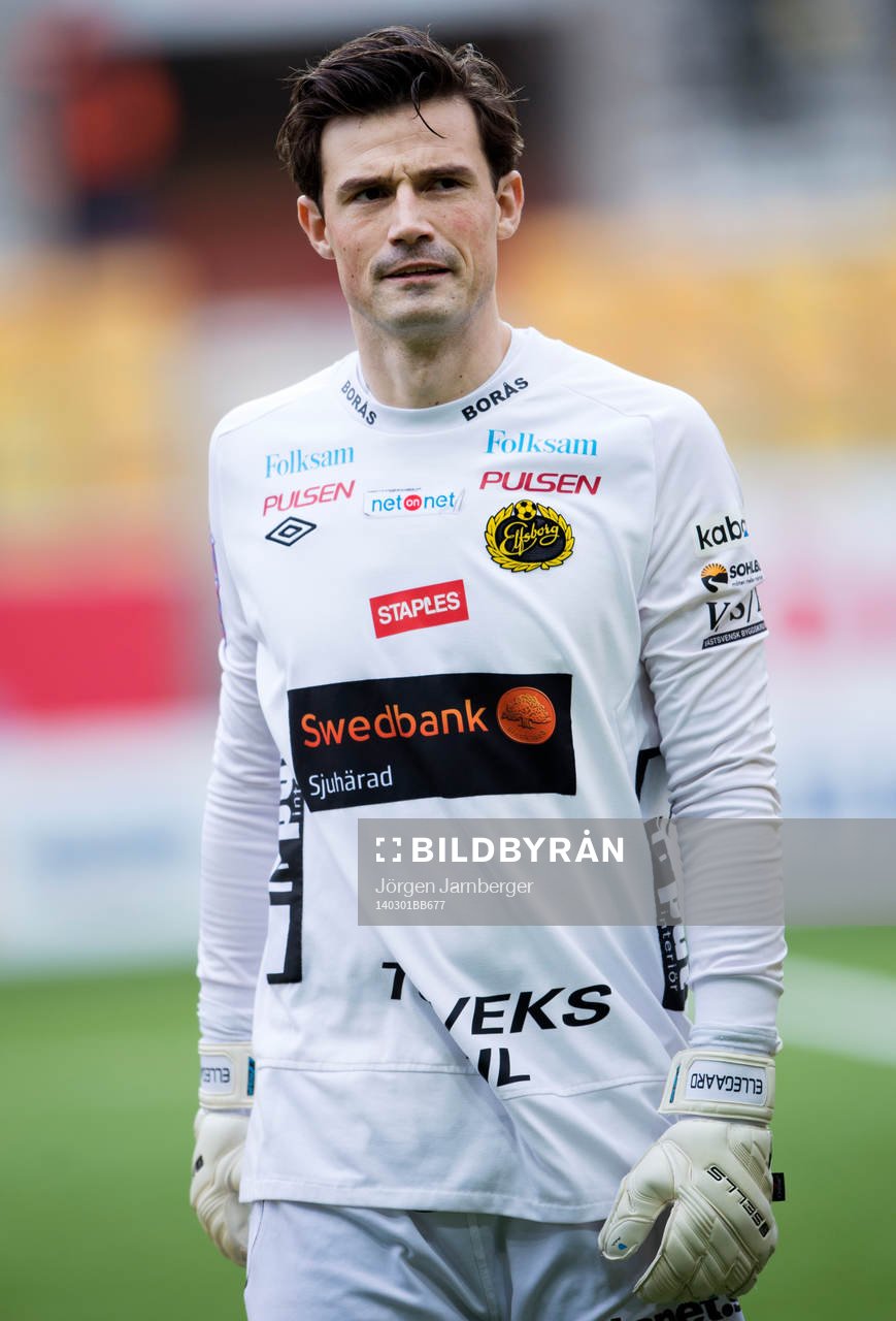Elfsborgs målvakt Kevin Stuhr-Ellegaard  innan
