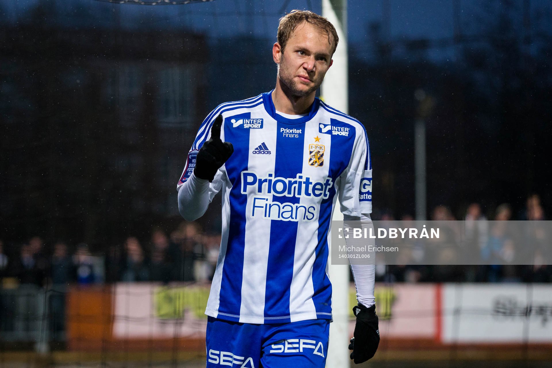 IFK Göteborgs Robin Söder jublar i målet