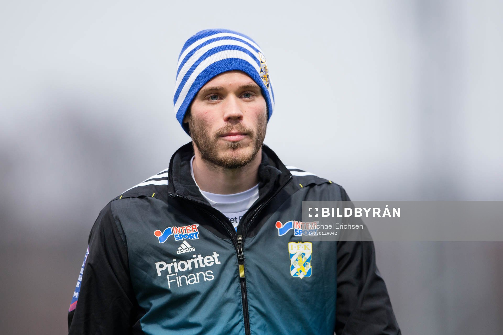 IFK Göteborgs Emil Salomonsson innan fotbollsmatchen i