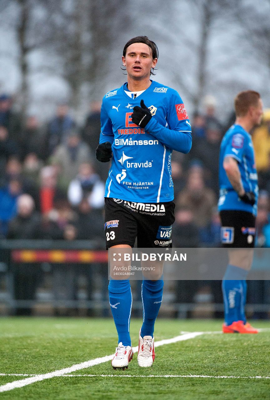 Halmstads Marcus Antonsson bytes ut under Svenska Cupen fotbolls matchen mellan Halmstad och Assyriska i Halmstad den 02 mars 2014 i Halmstad
