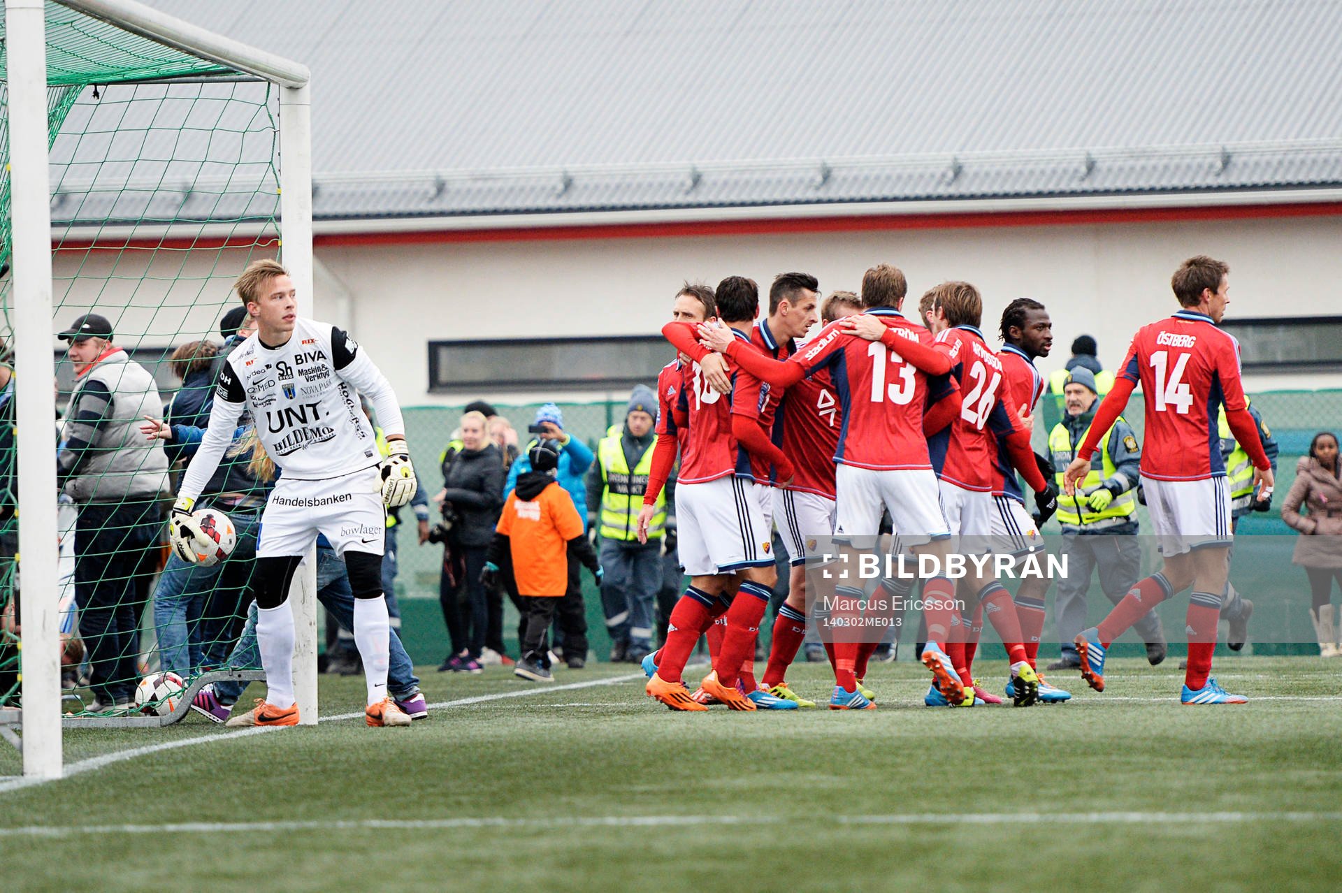 Djurgården firar att Erton Fejzullahu gjort 0-1