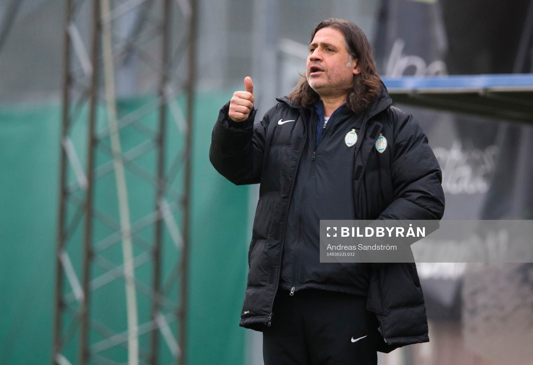 AFC Uniteds tränare Özcan Melkemichel