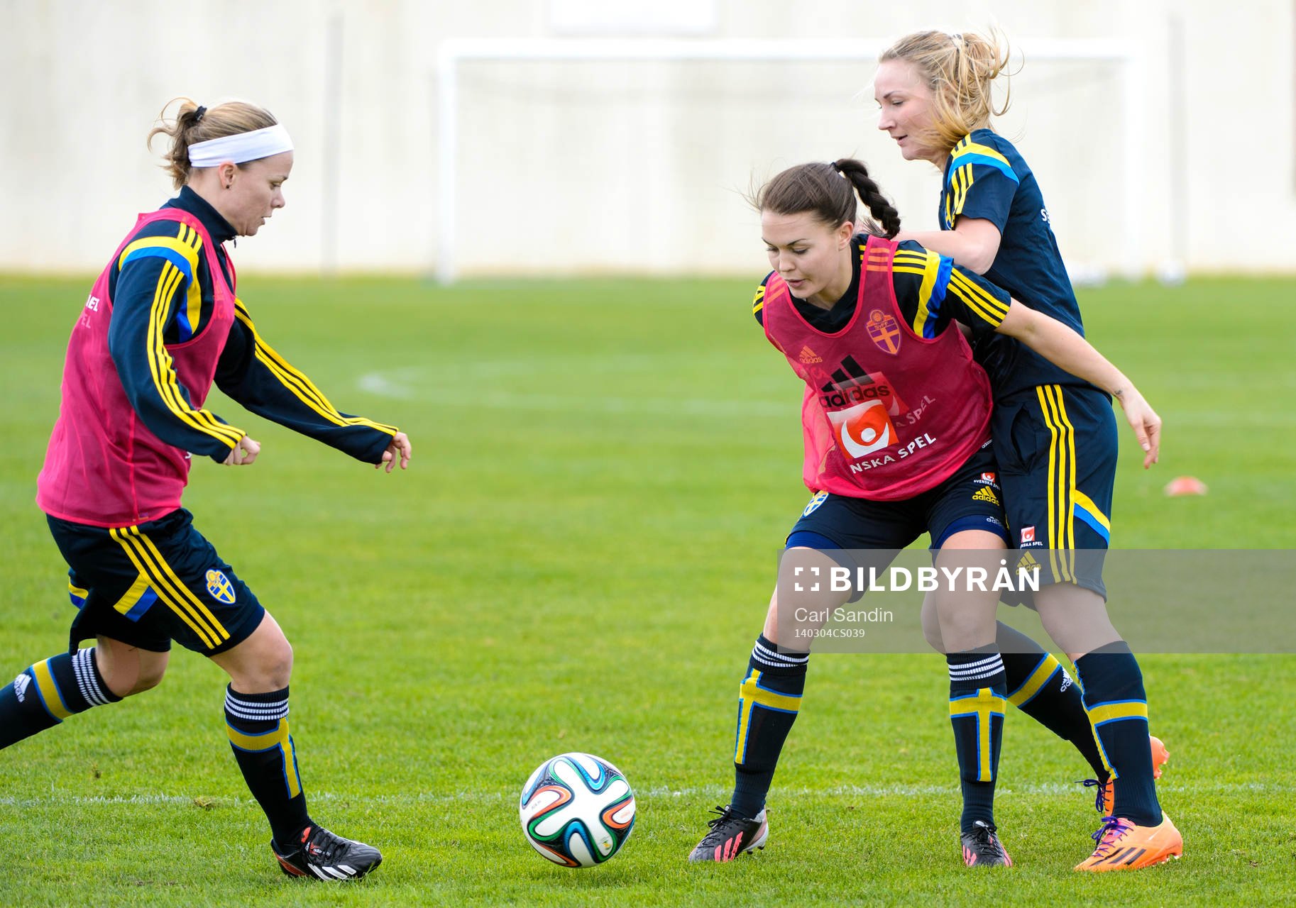Sveriges Sara Thunebro, Emilia Appelqvist och Emma Lund på