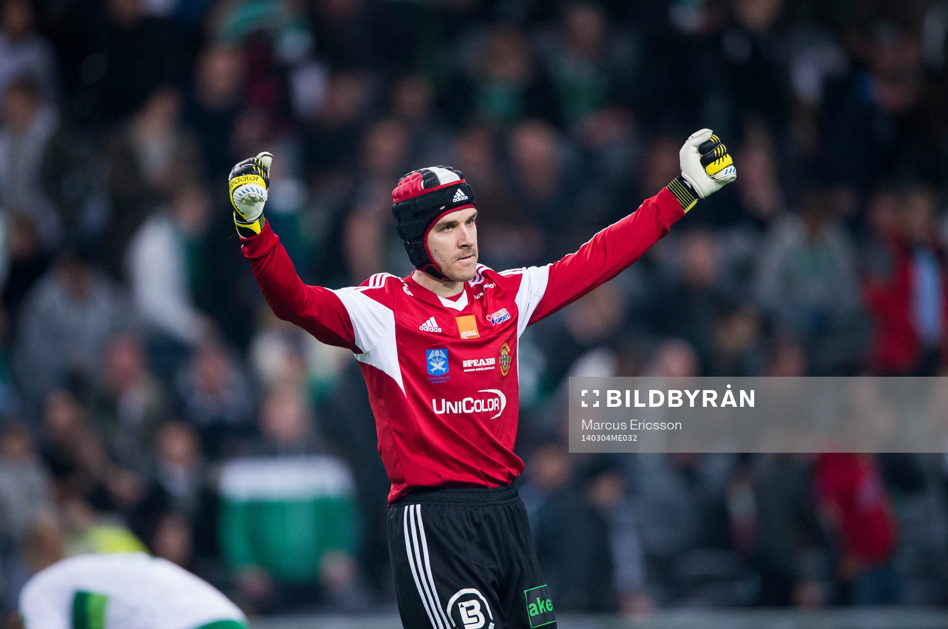 Ängelholms målvakt Matt Pyzdrowski jublar