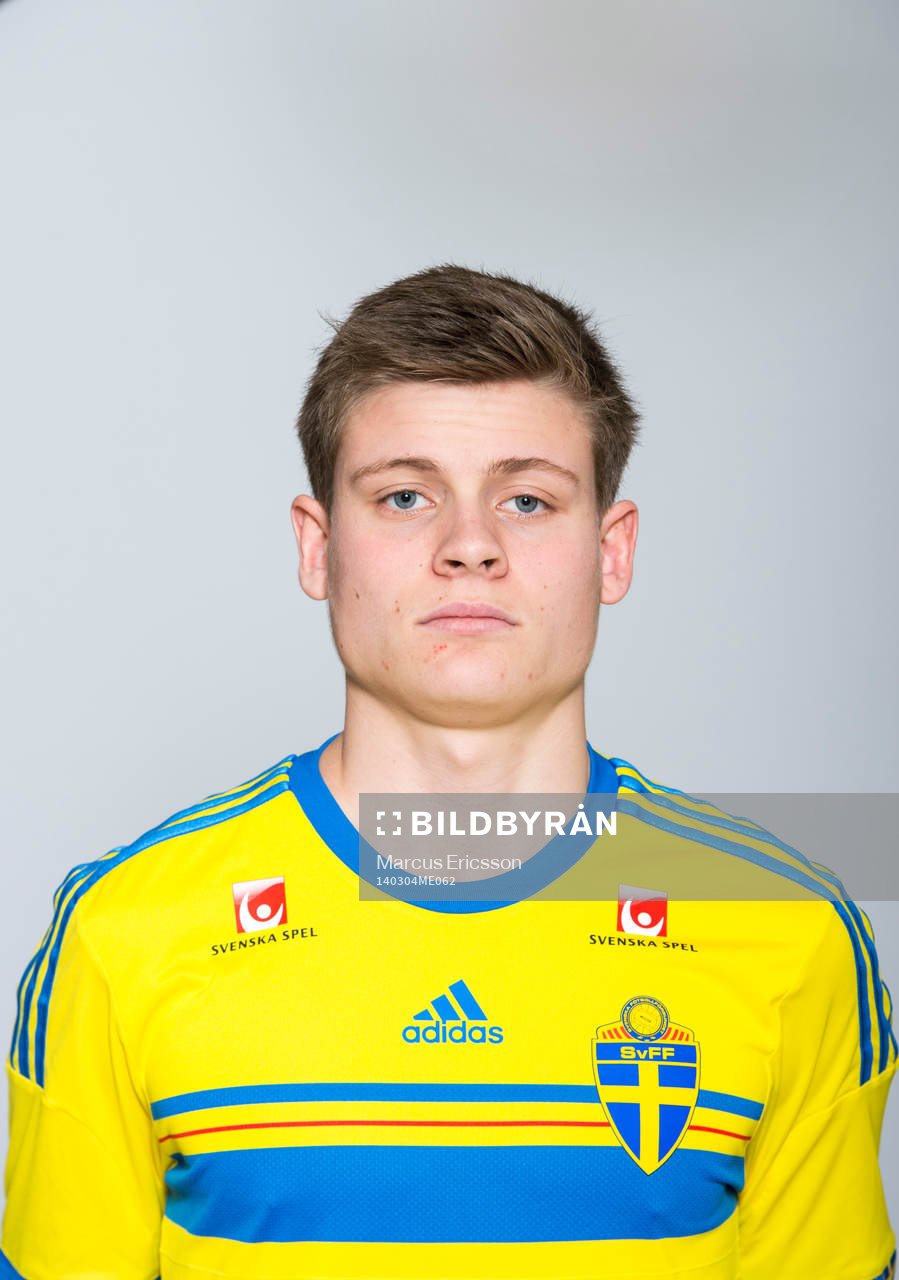 Porträtt på Hannes Cederholm i P18