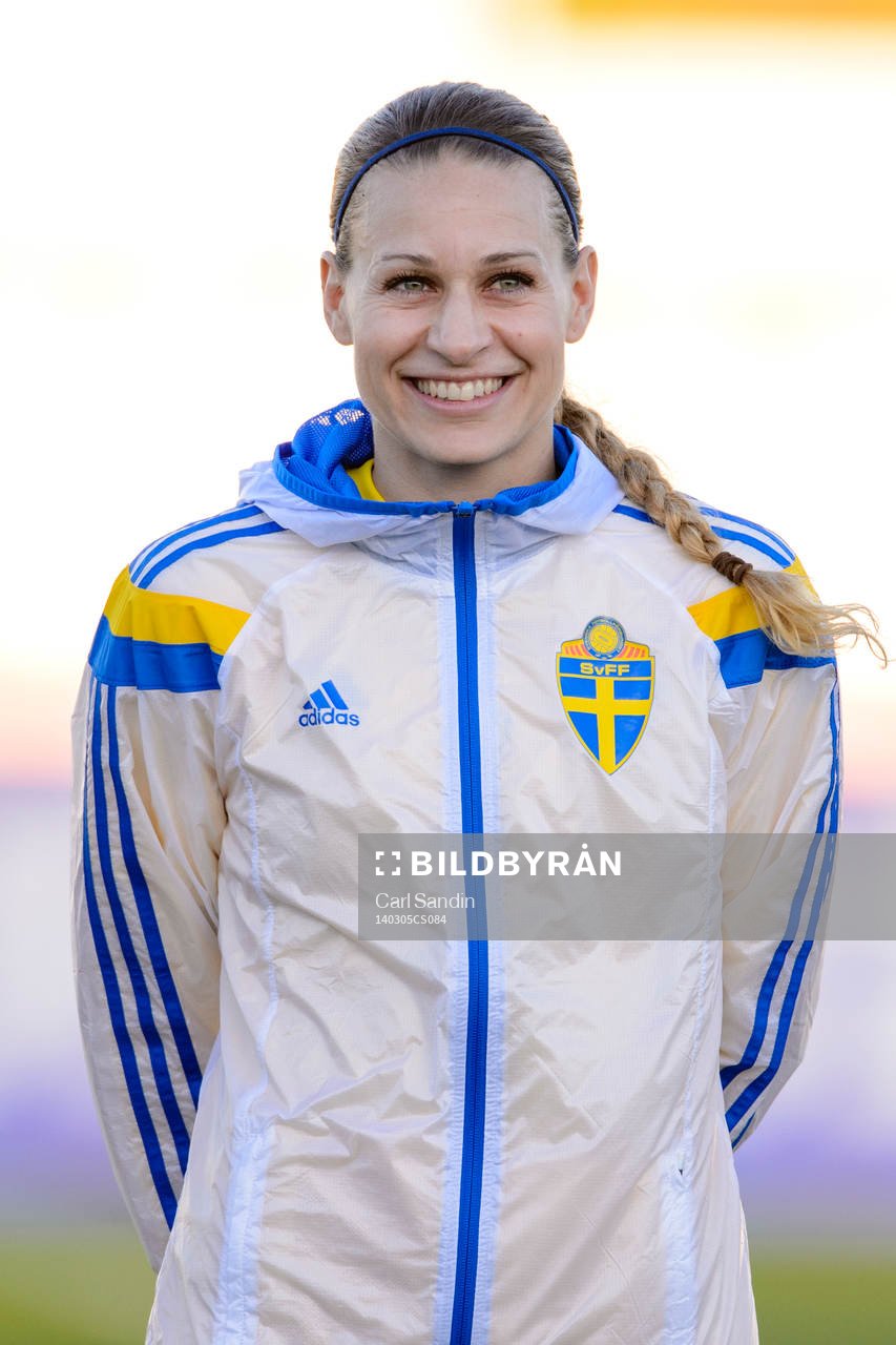 Sveriges Charlotte Rohlin innan matchen mellan Sverige och