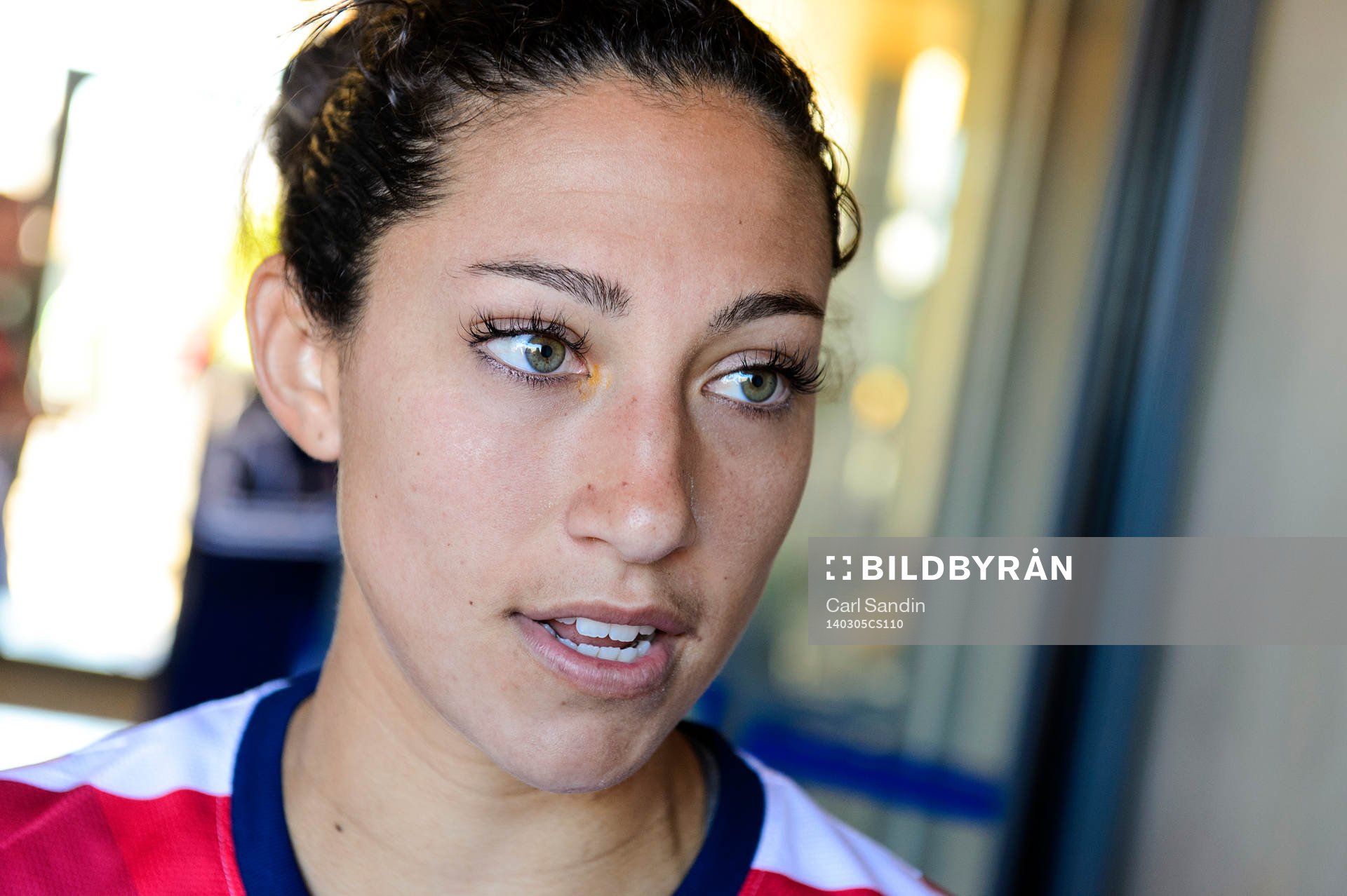 USAs Christen Press intervjuas efter matchen mellan Japan och USA under Algarve Cup den 5 mars 2014.