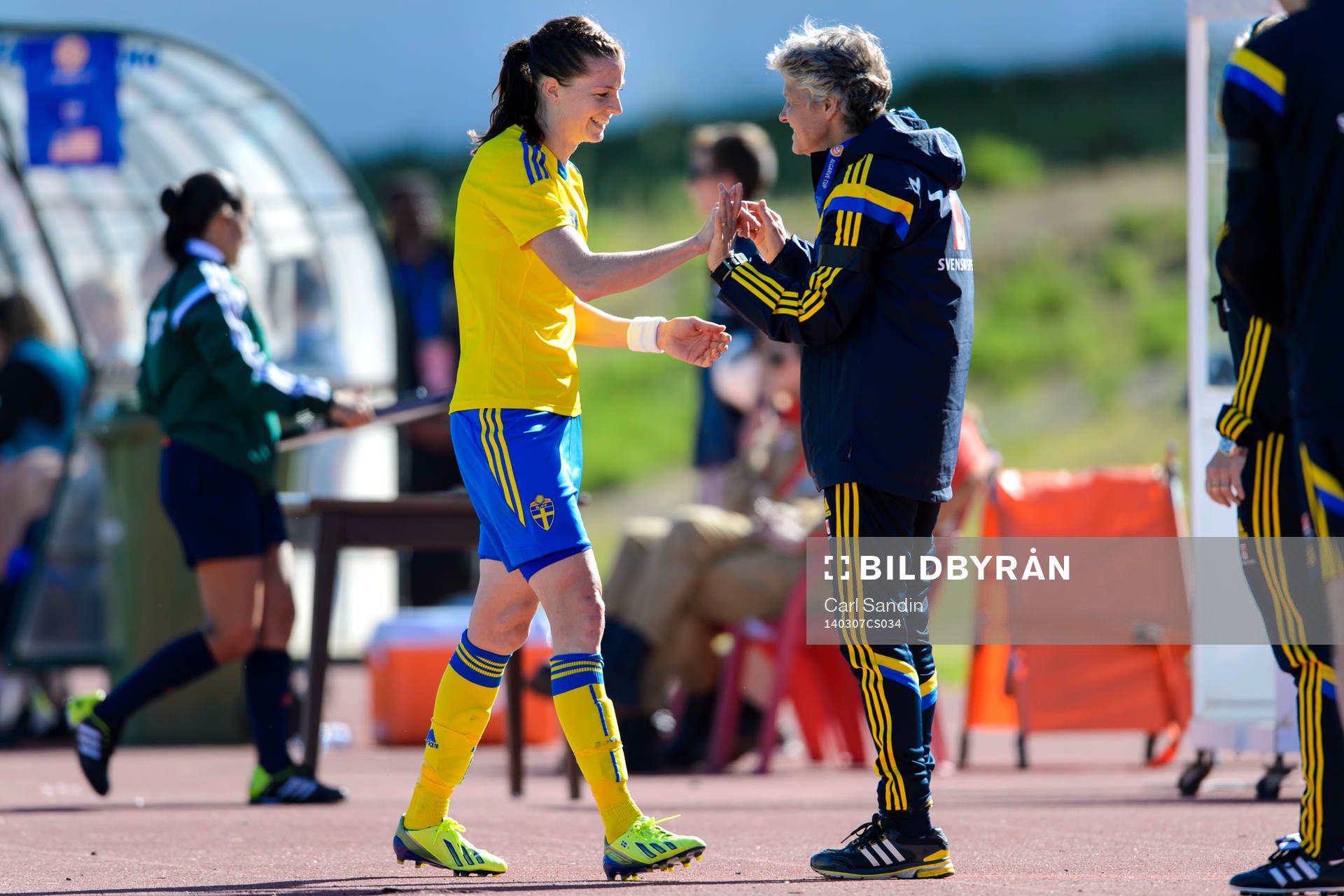 Sveriges Lotta Schelin och förbundskapten Pia Sundhage