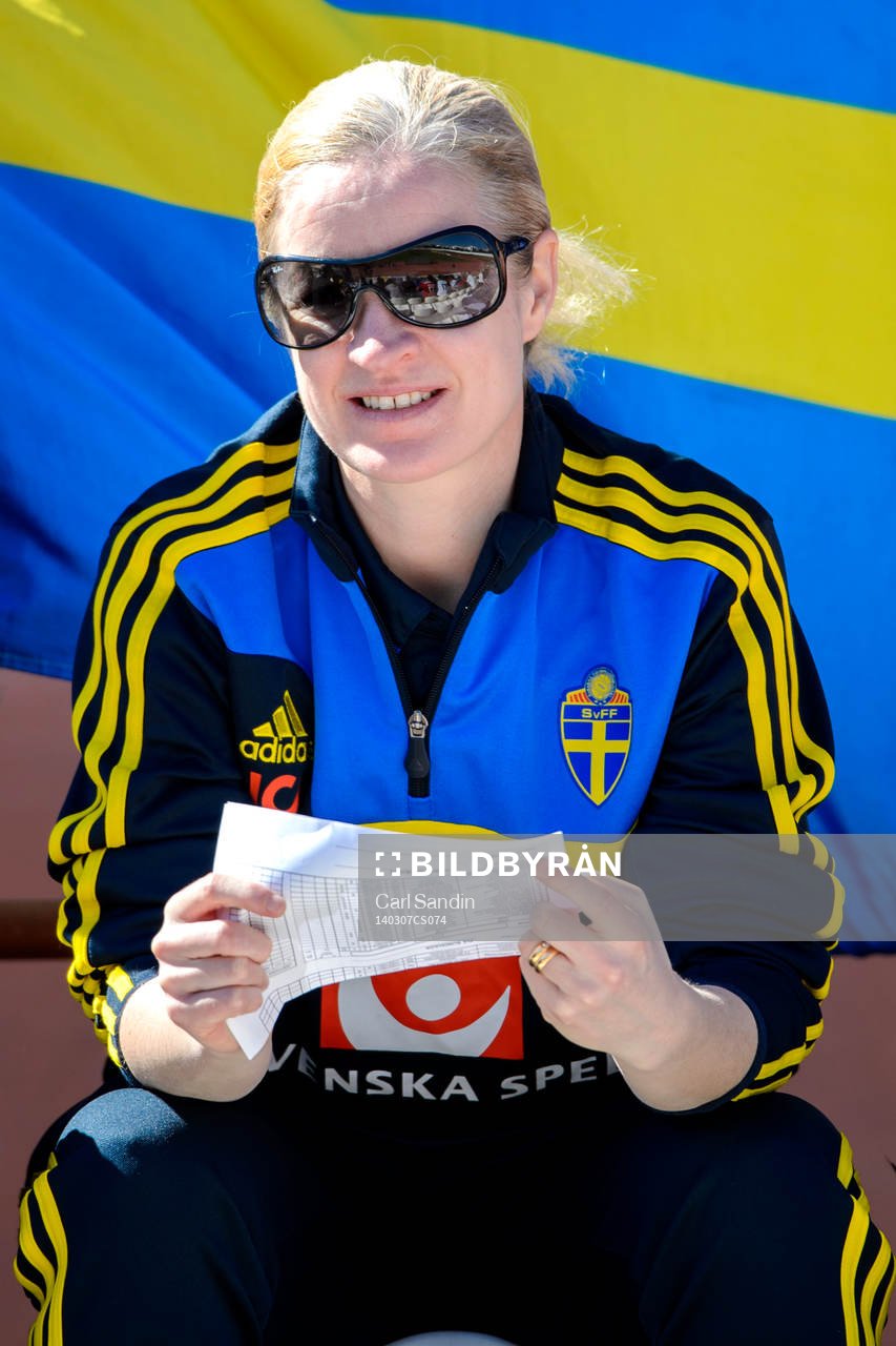 Sveriges Victoria Sandell Svensson på läktaren