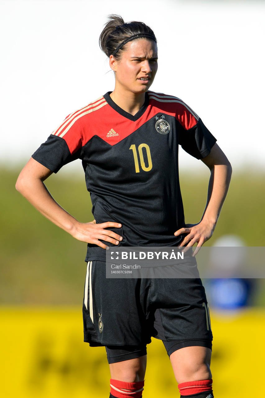 Tysklands Dzsenifer Marozsan