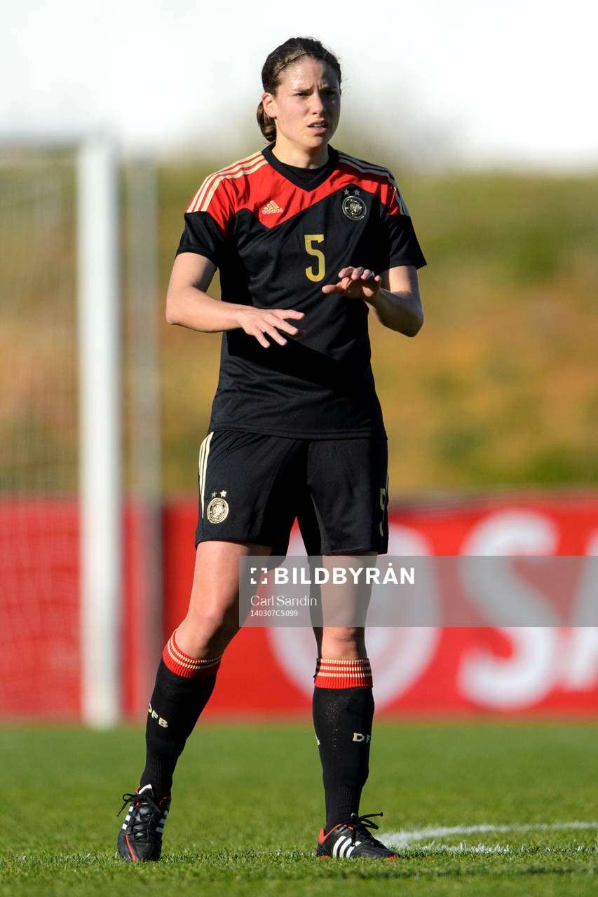 Tysklands Annike Krahn