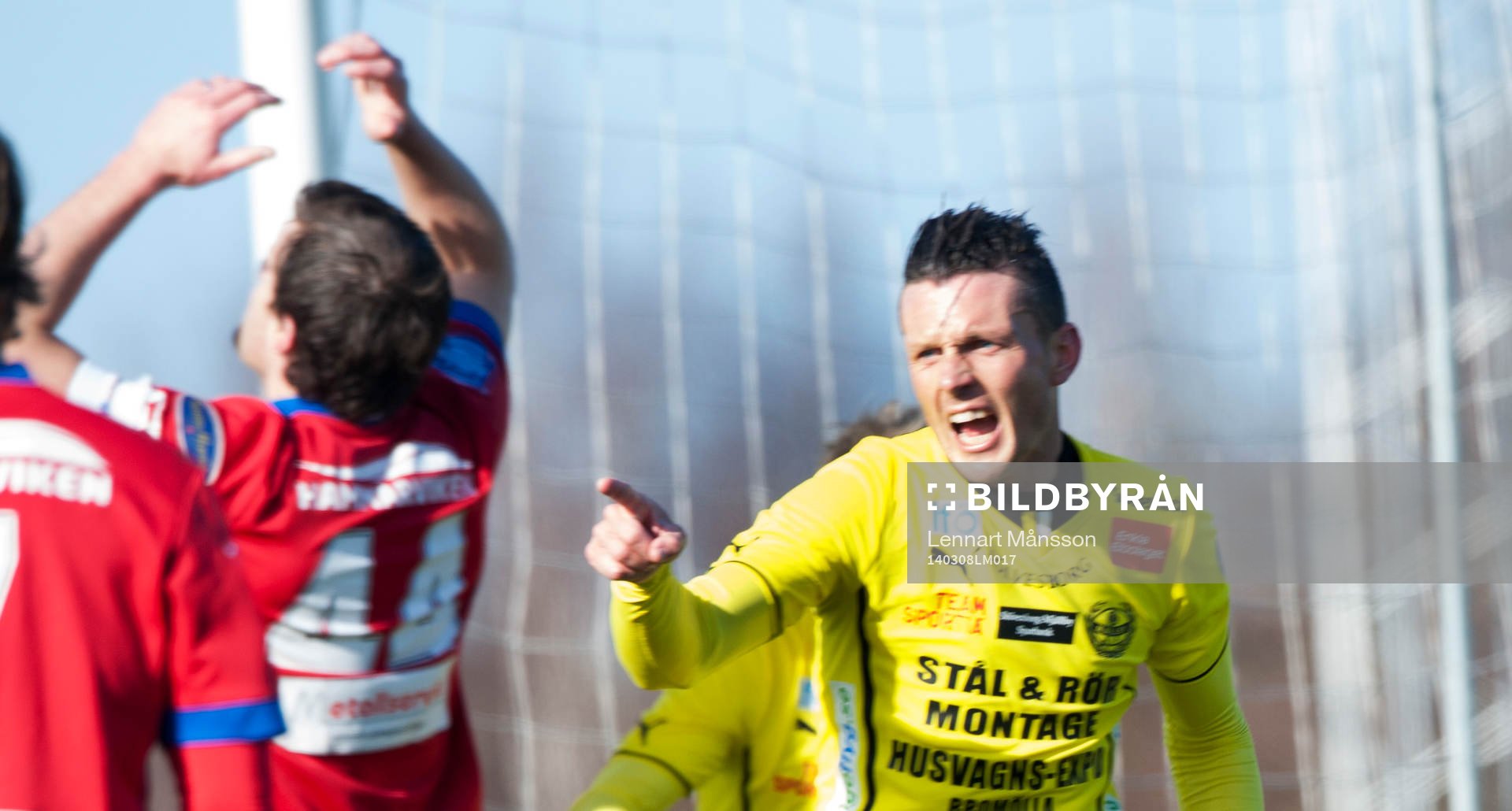 Mjällbys Kristian Haynes gör 1-0 i Svenska Cupen mellan