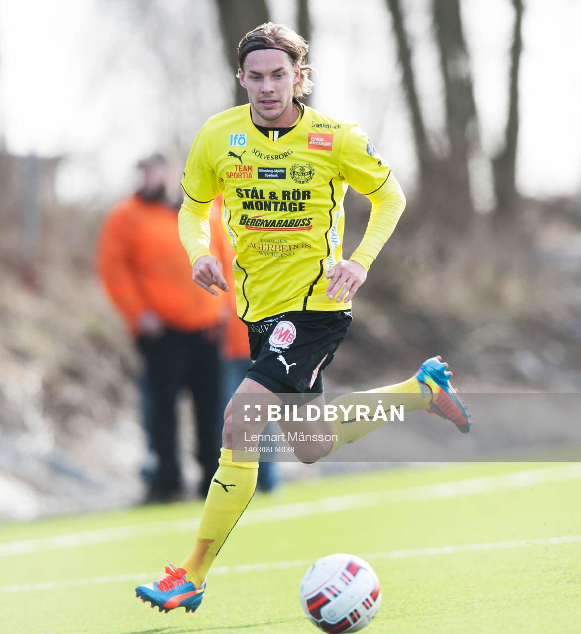 Mjällbys Danny Ervik i matchen i Svenska Cupen mellan