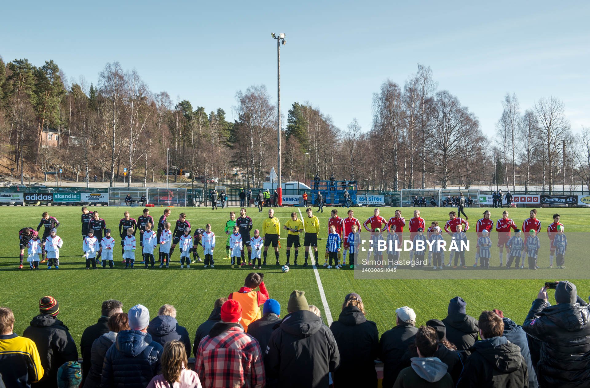 Laguppställning före fotbollsmatchen i Svenska Cupen