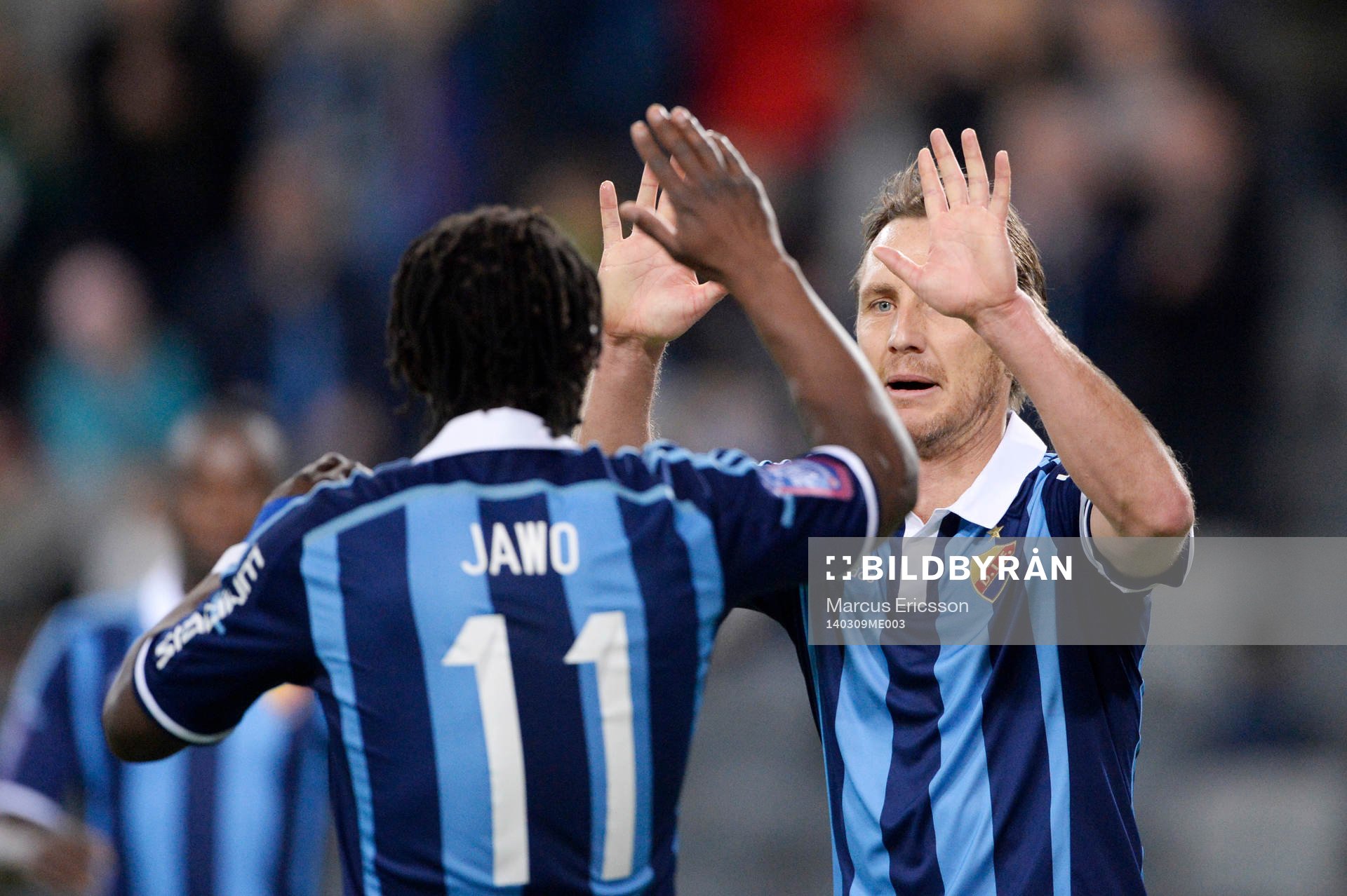 Djurgårdens Andreas Johansson och Amadou Jawo jublar
