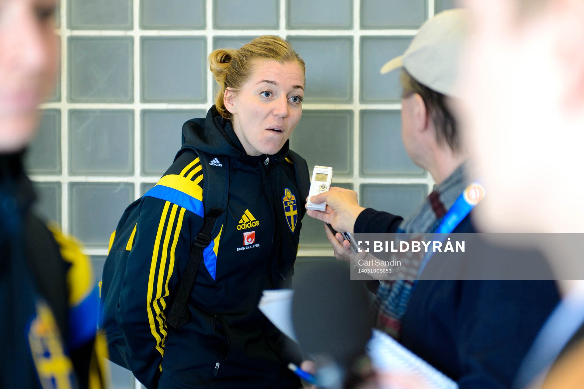 Sveriges Linda Sembrant blir intervjuad