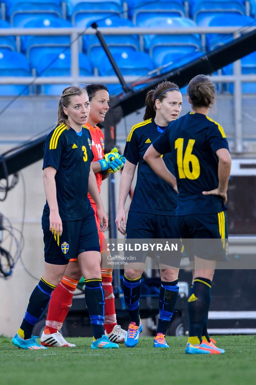 Sveriges Linda Sembrant, Lisa Dahlkvist och Lina Nilsson