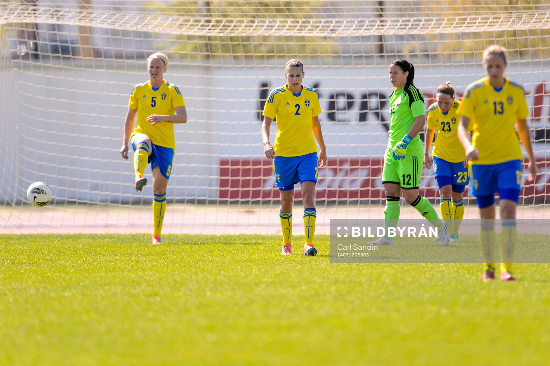 Sveriges Nilla Fischer, Charlotte Rohlin målvakt Carola