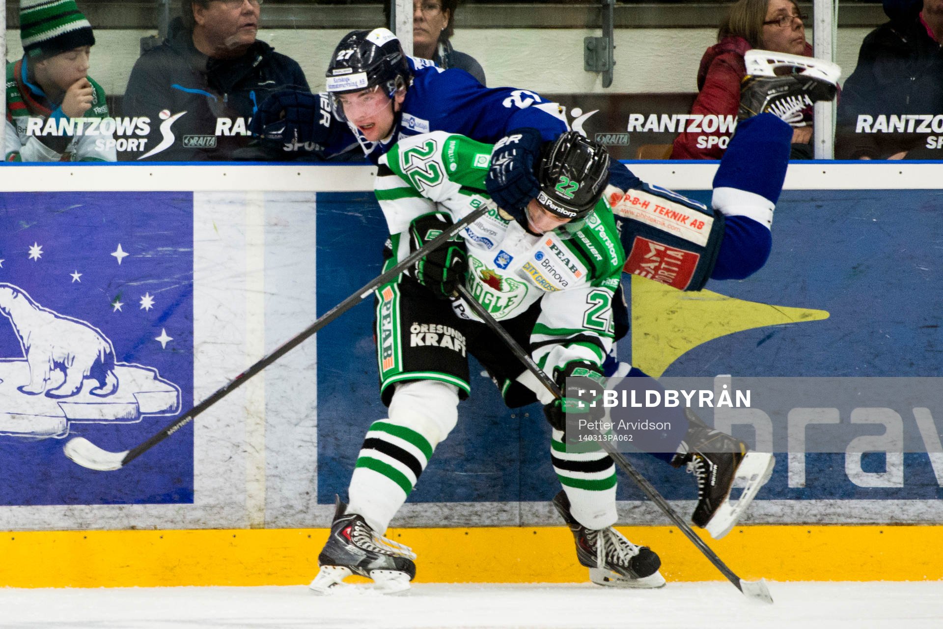 Rögles Eric Martinsson och Karlskogas Pontus Vesterholm