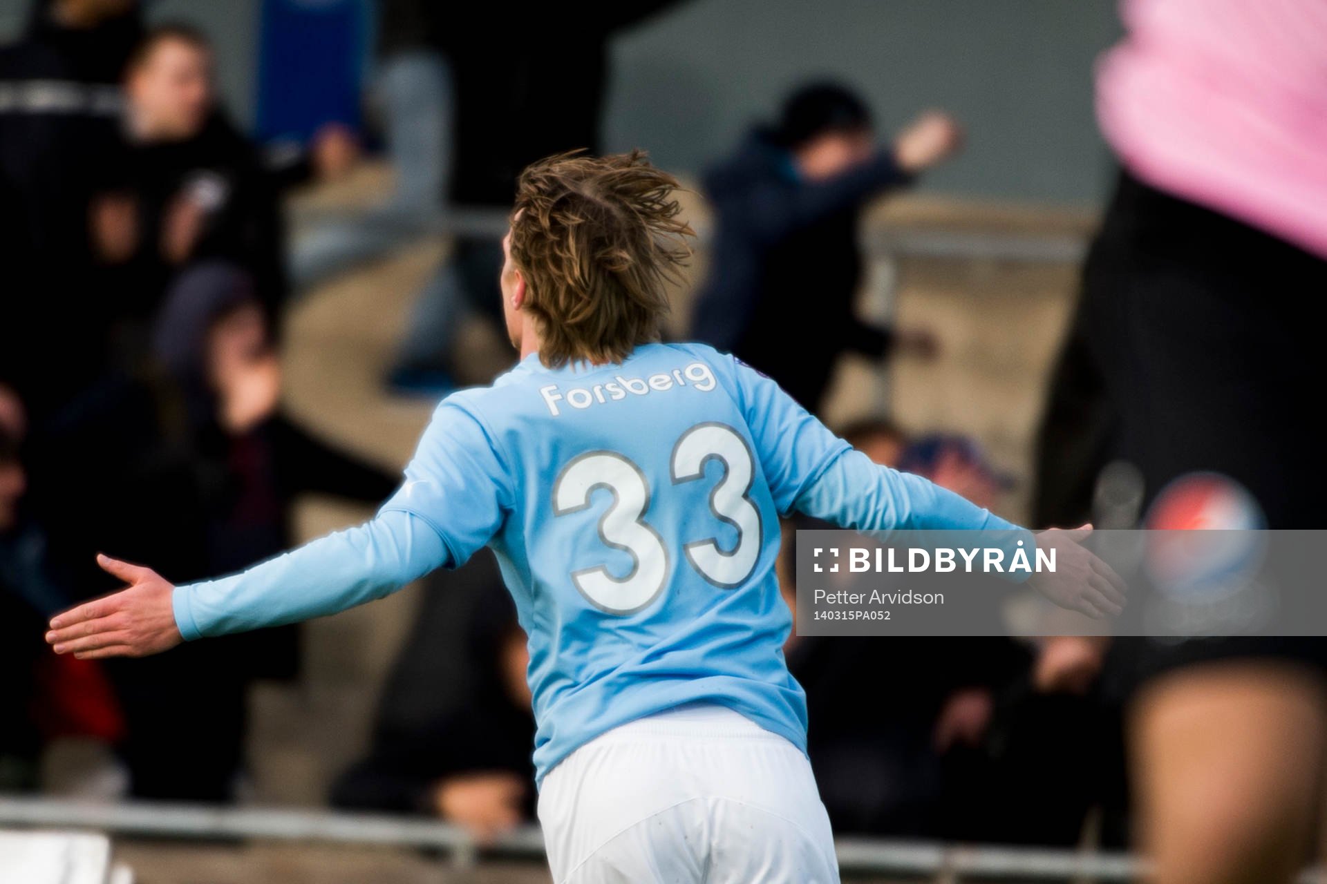Malmös Emil Forsberg jublar