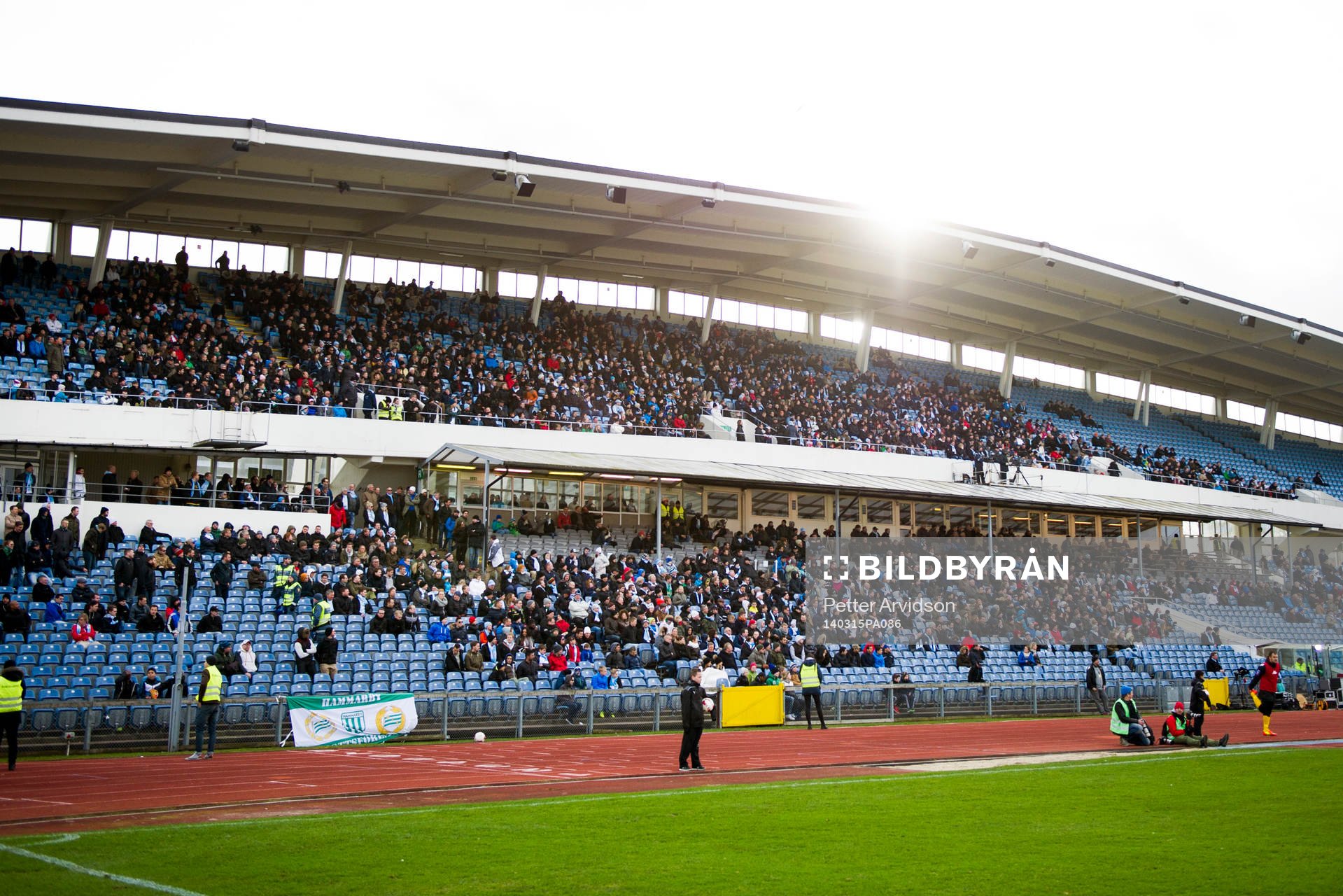 Malmö Stadion i kvällssol
