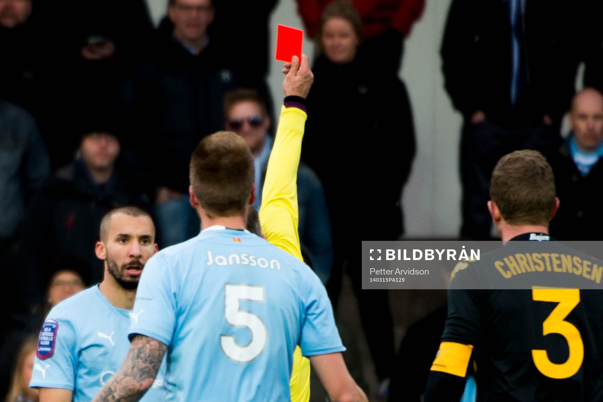 Malmös Guillermo Molins reagerar när han fått direkt