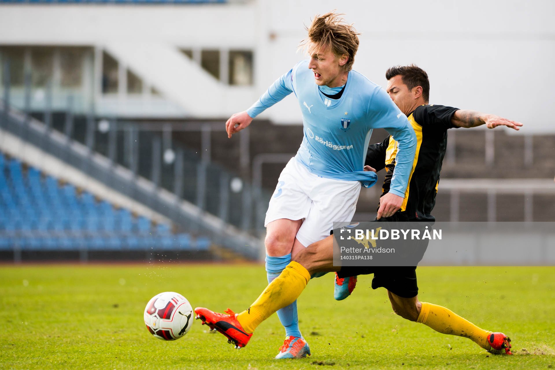 Malmös Emil Forsberg och Hammarbys Michael Timisela