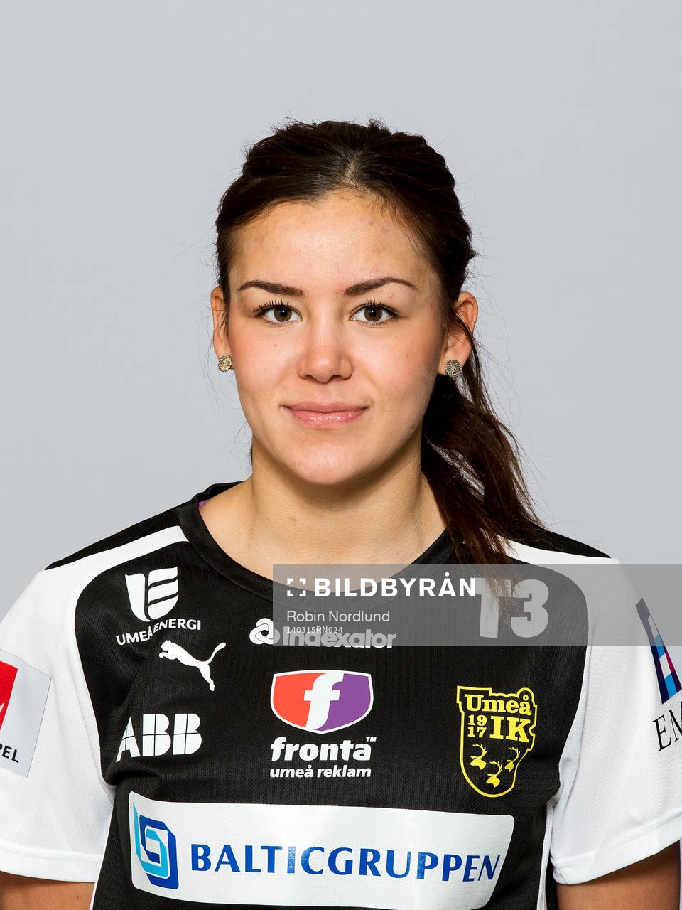 Damfotbollsspelaren Jasmin Nejati, Umeå IK
