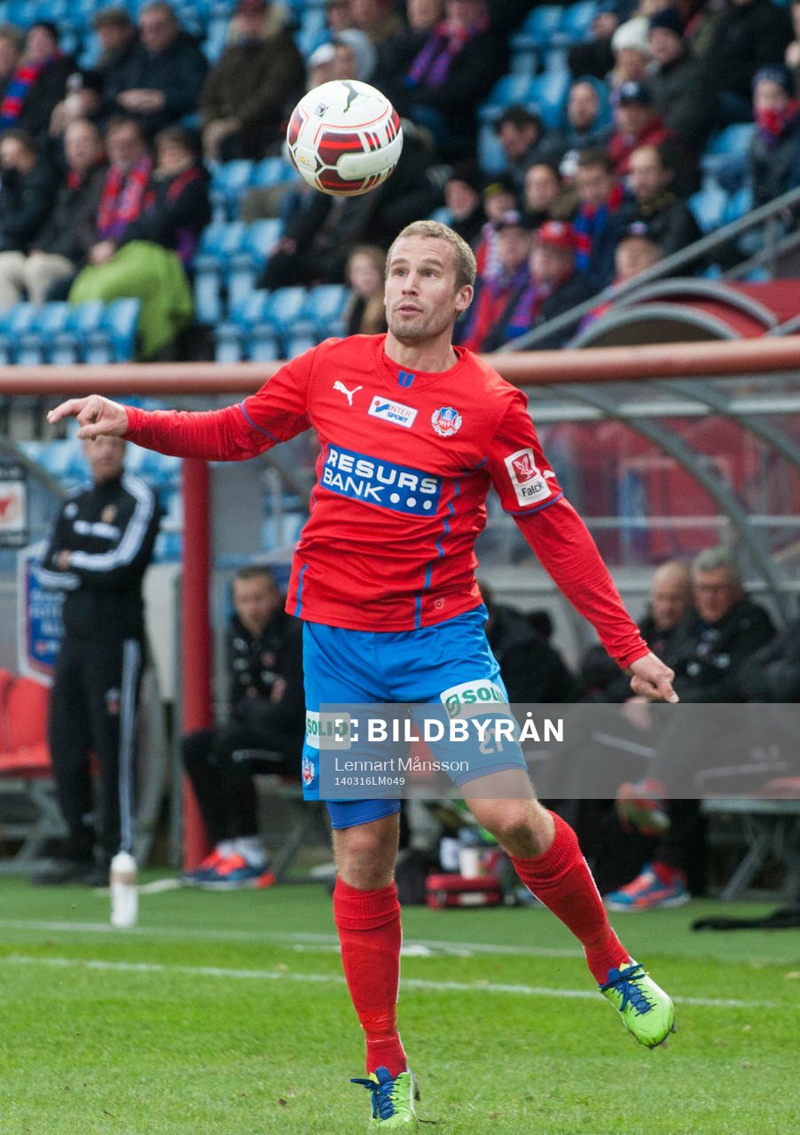Helsingborgs Christoffer Andersson i matchen i Svenska