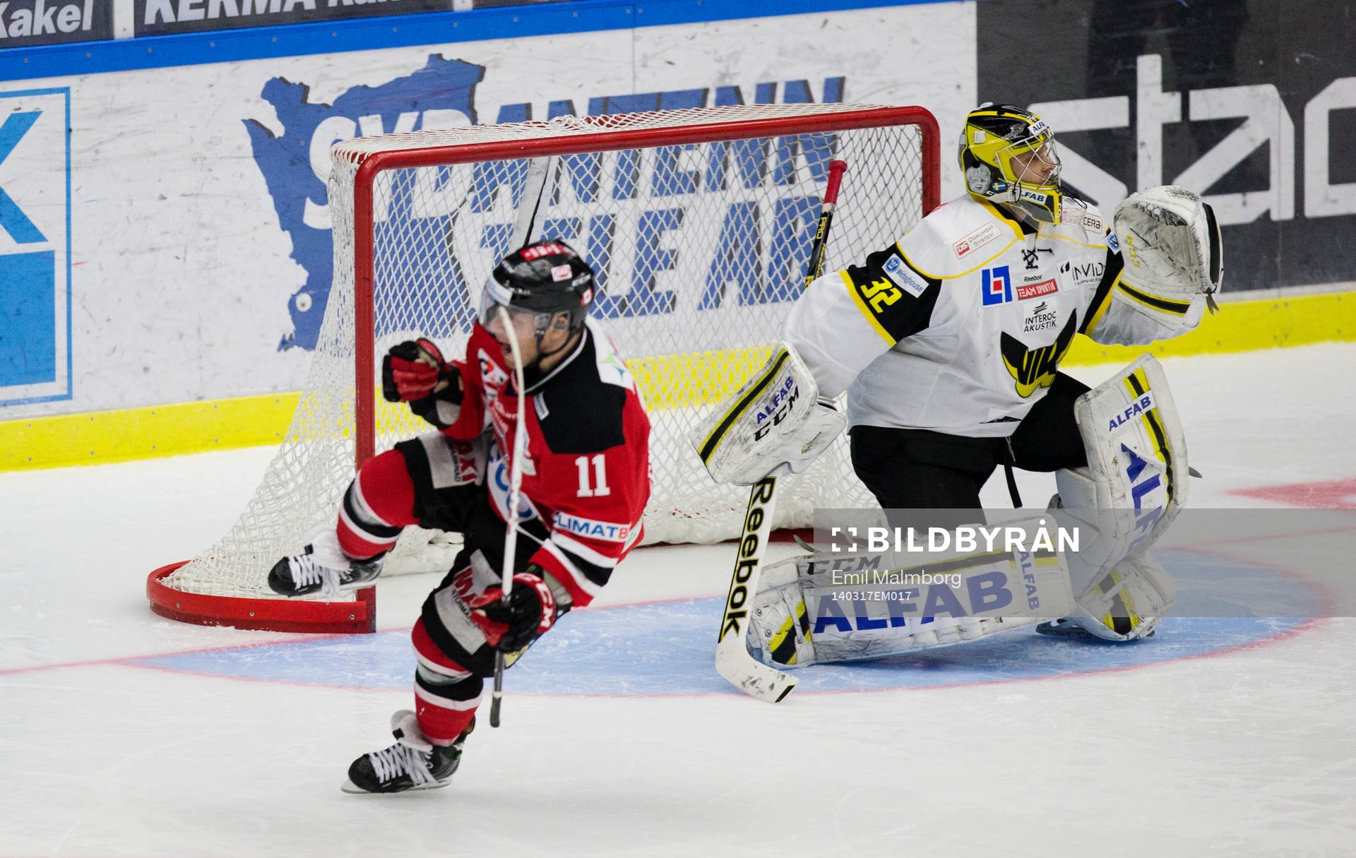 Depp på målvakten Jonas Fransson, Västerås och jubel