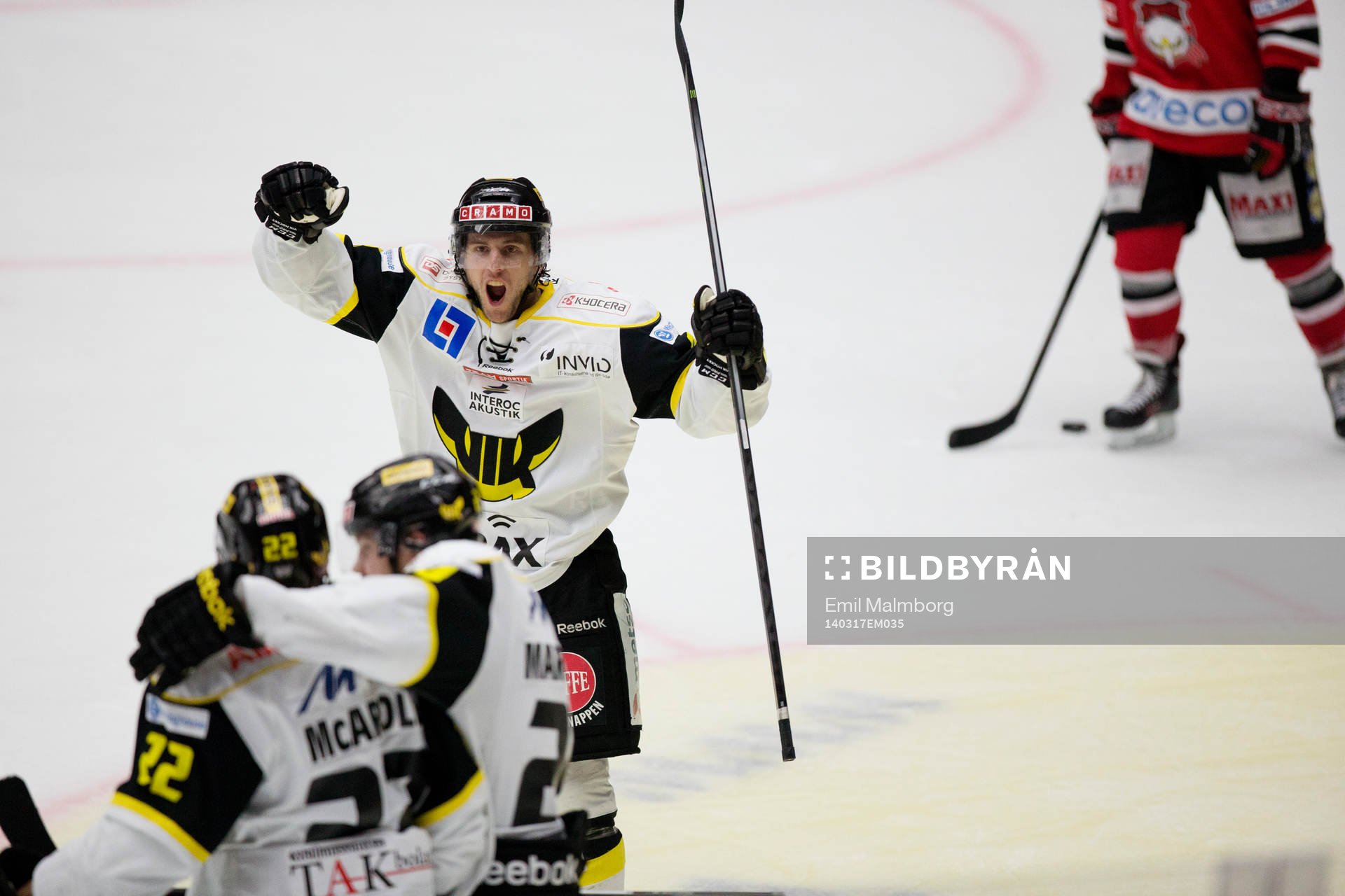 Jubel i Västerås vid 2-1