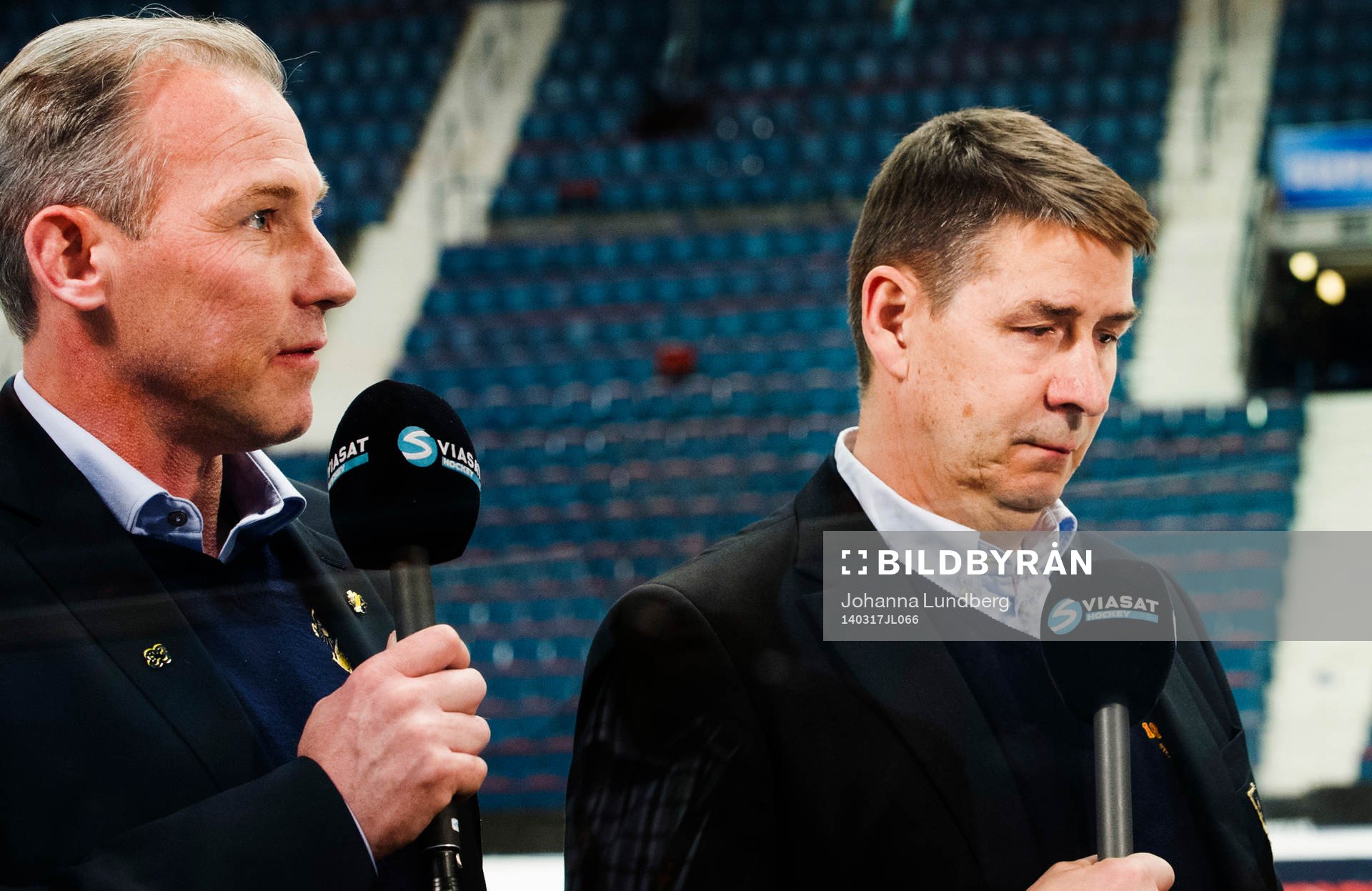 s tränare Rikard Franzén och Djurgårdens  tränare Hans