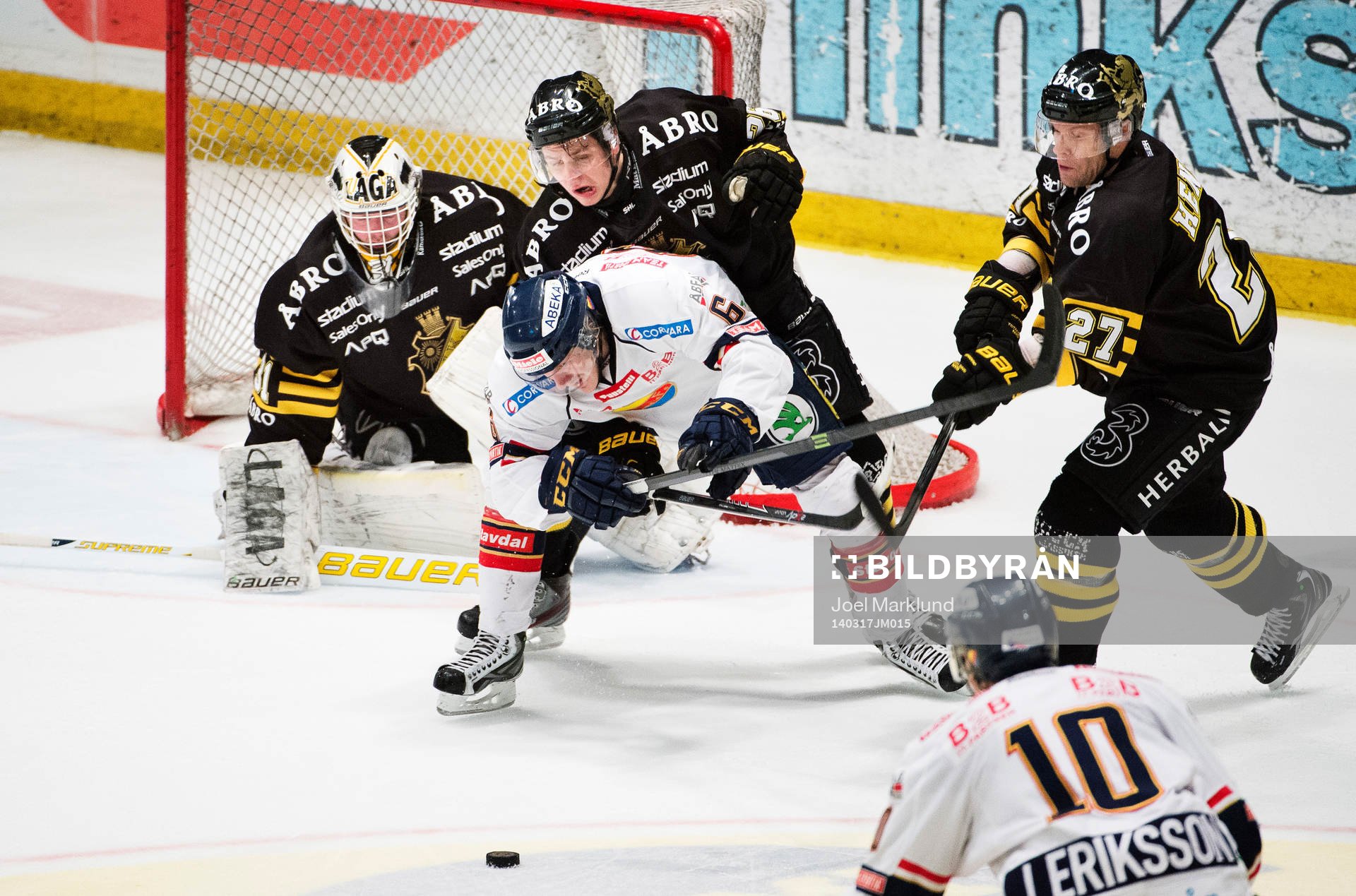 s Mattias Janmark och Jordan Hendry
