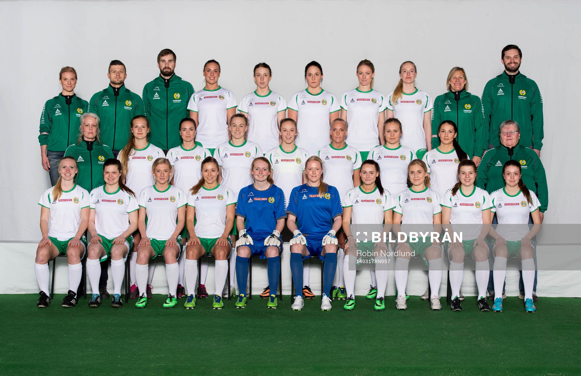 Spelare i damfotbollslaget Hammarby