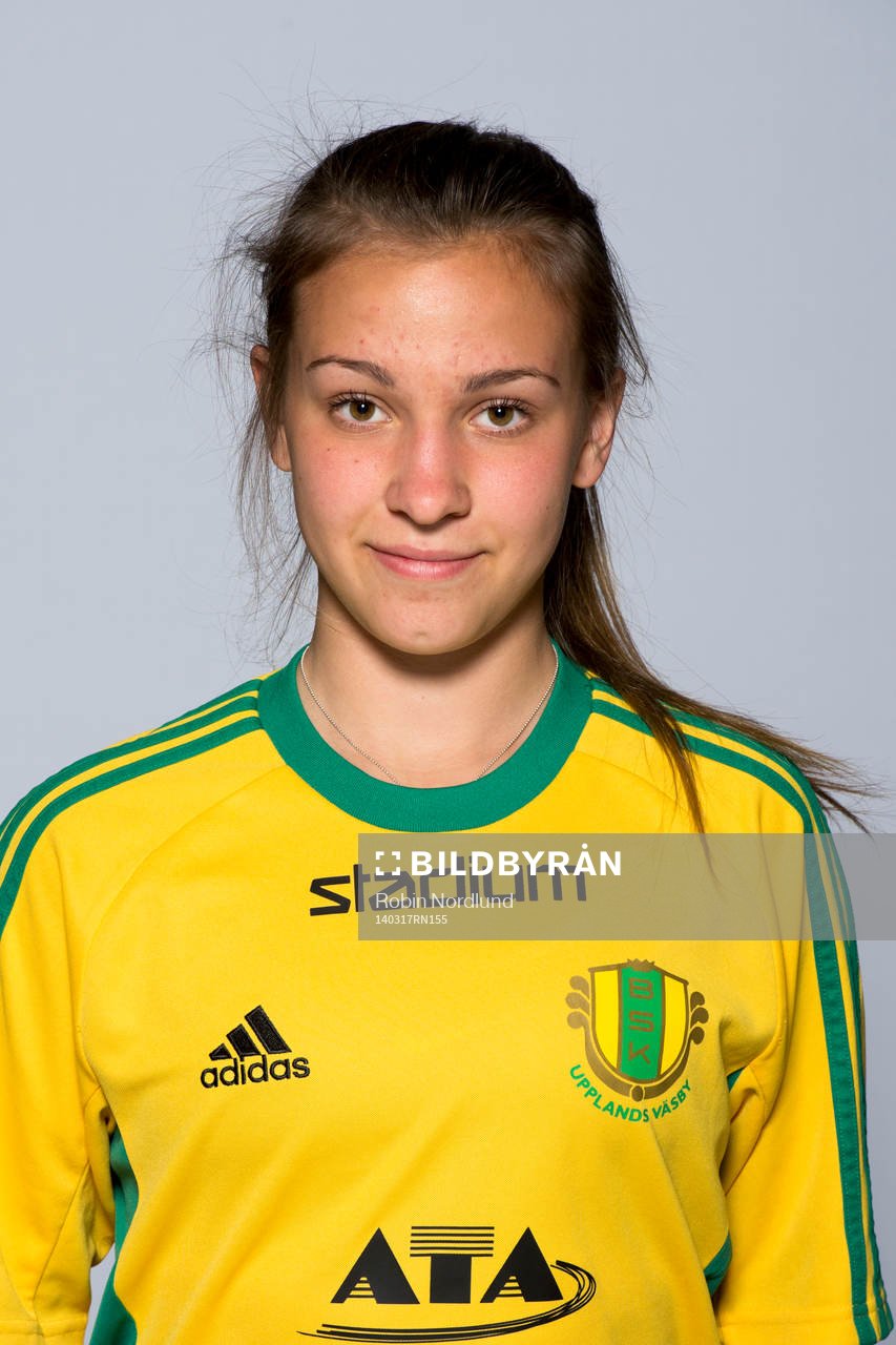 Damfotbollsspelaren Julia Zigiotti Olme, Bollstanäs