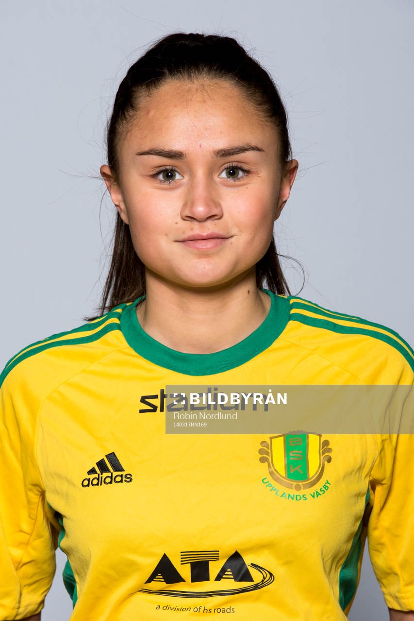 Damfotbollsspelaren Hanna Droh, Bollstanäs