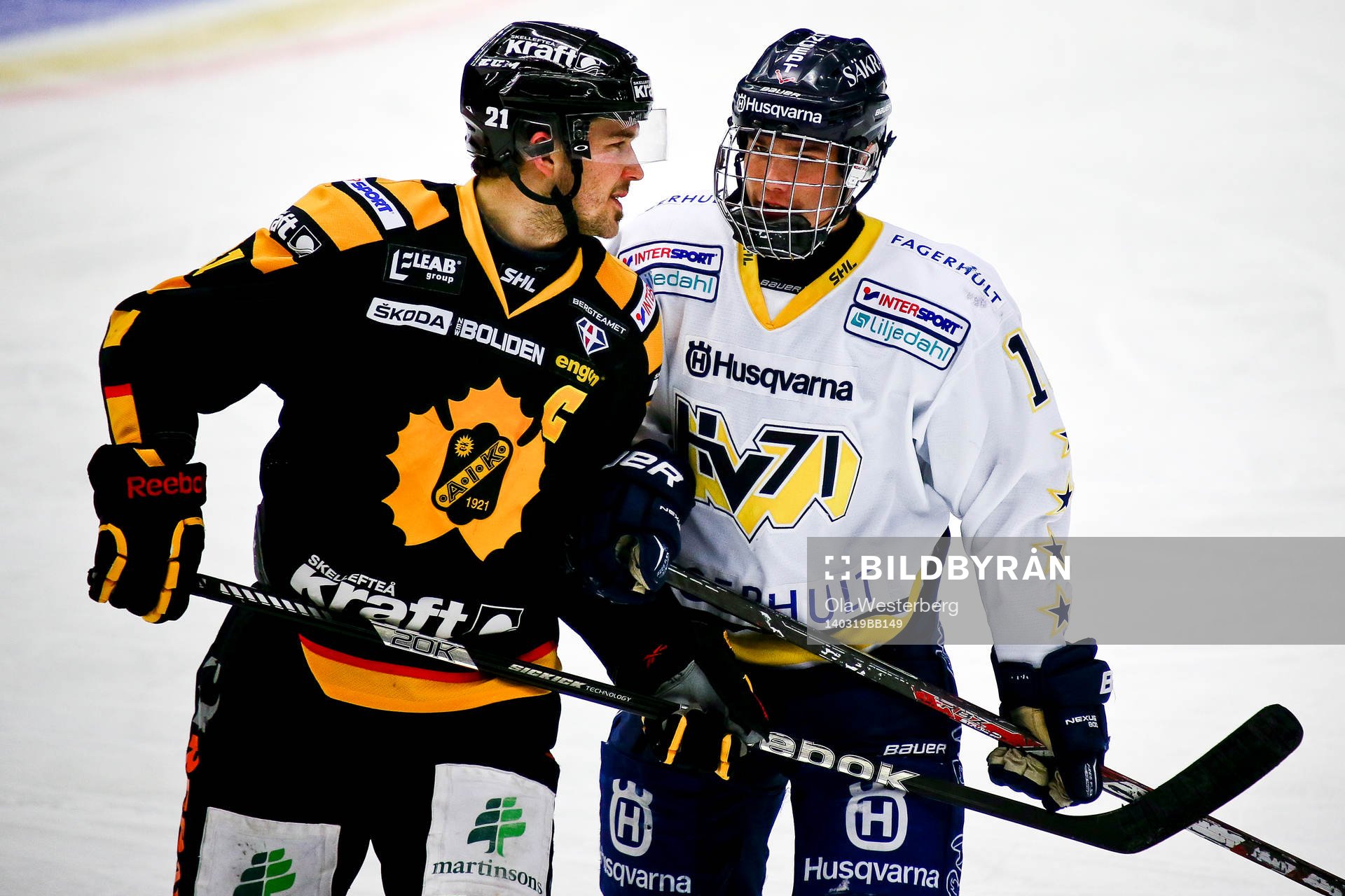 Skellefteås Jimmie Ericsson är arg på Hv71s Kevin Fiala