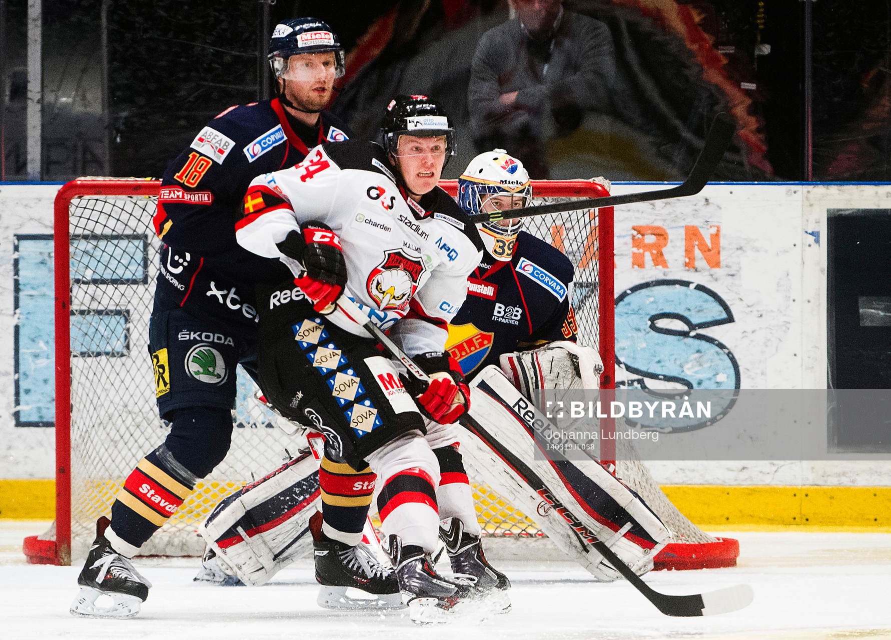 Djurgårdens Michael Holmqvist och Malmö Redhawks Anton