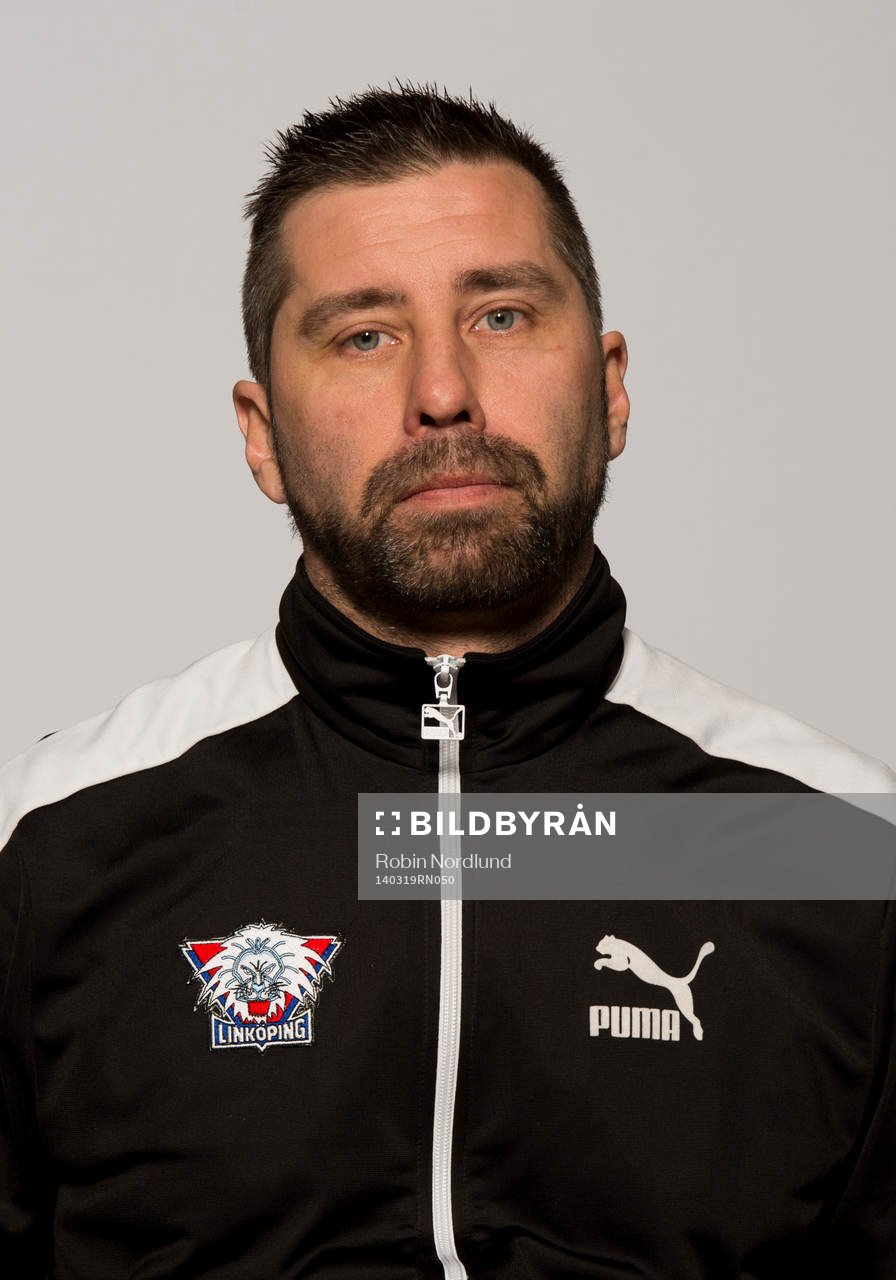 Joakim Karlsson, Materialare