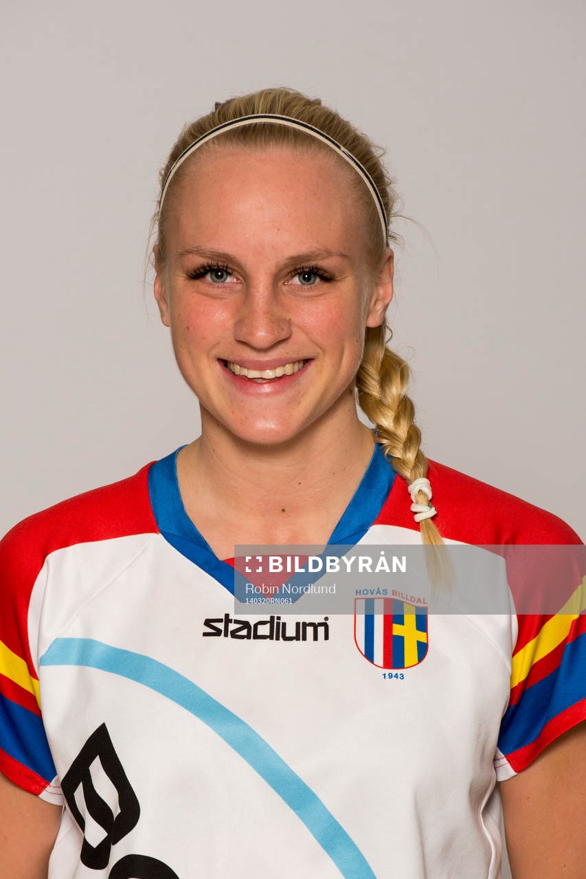 Damfotbollsspelaren Pernilla Milton, Hovås/Billdal