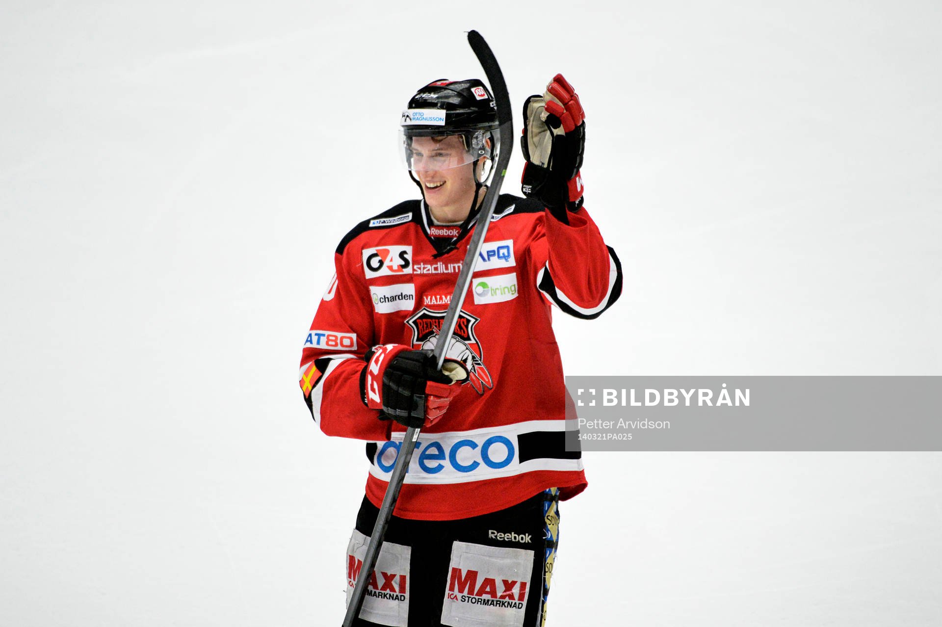 Malmö Redhawks Robin Alvarez tackar publiken