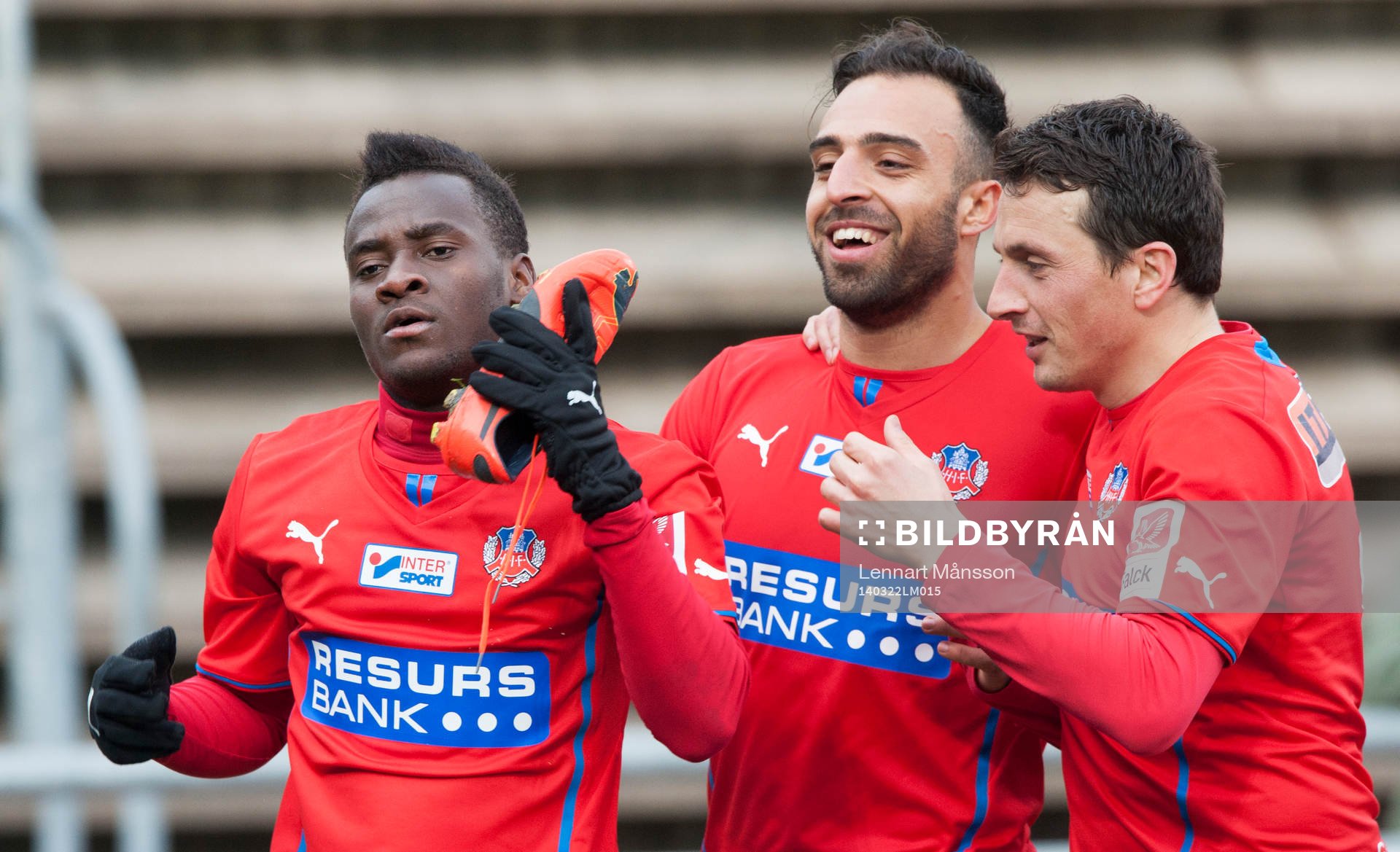 Helsingborgs David Accam har gjort 1-1 och presenterar en