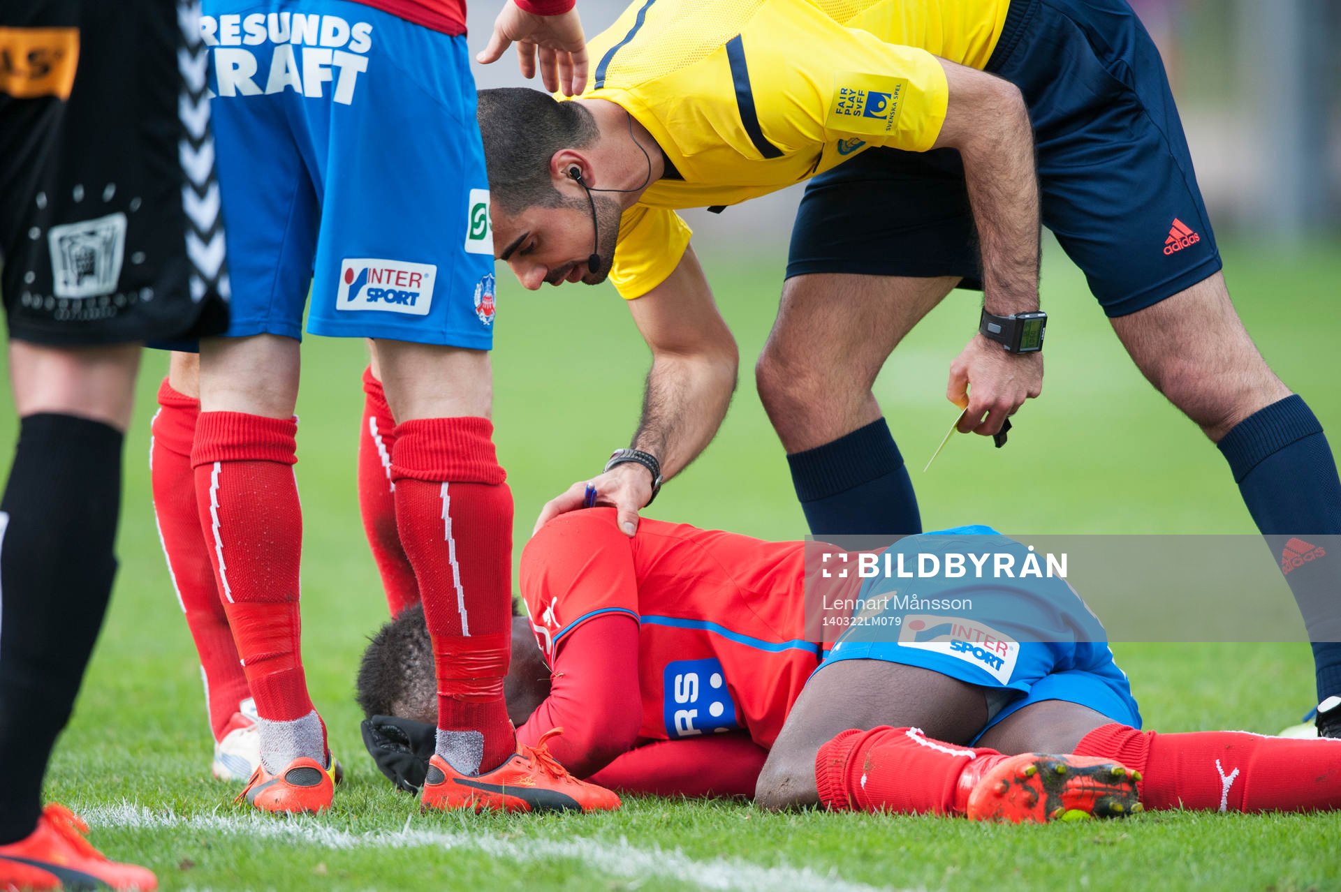 Helsingborgs David Accam skadad, domaren Mohammed Al-Hakim
