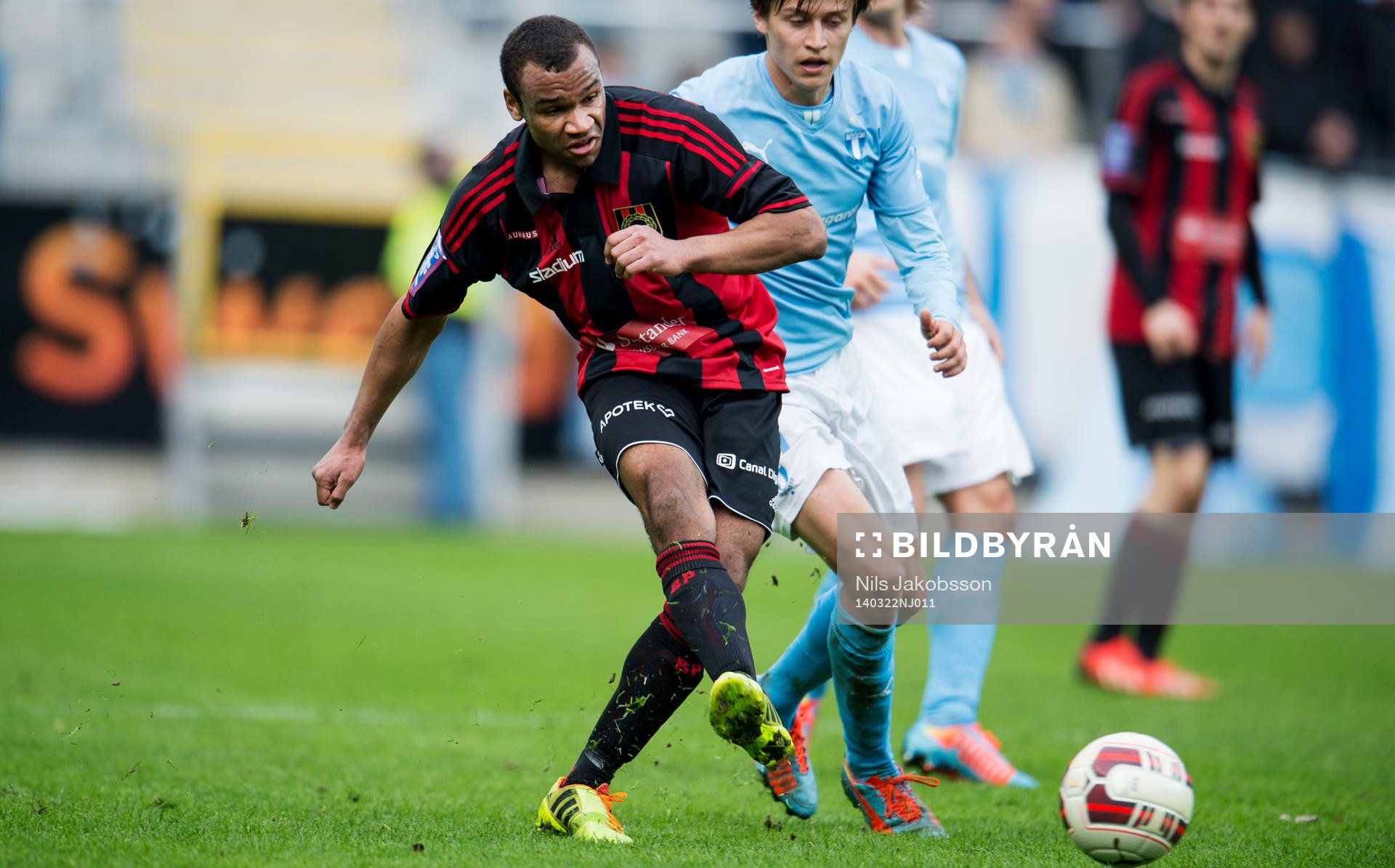 Brommapojkarnas Serge-Junior Martinsson Ngouali