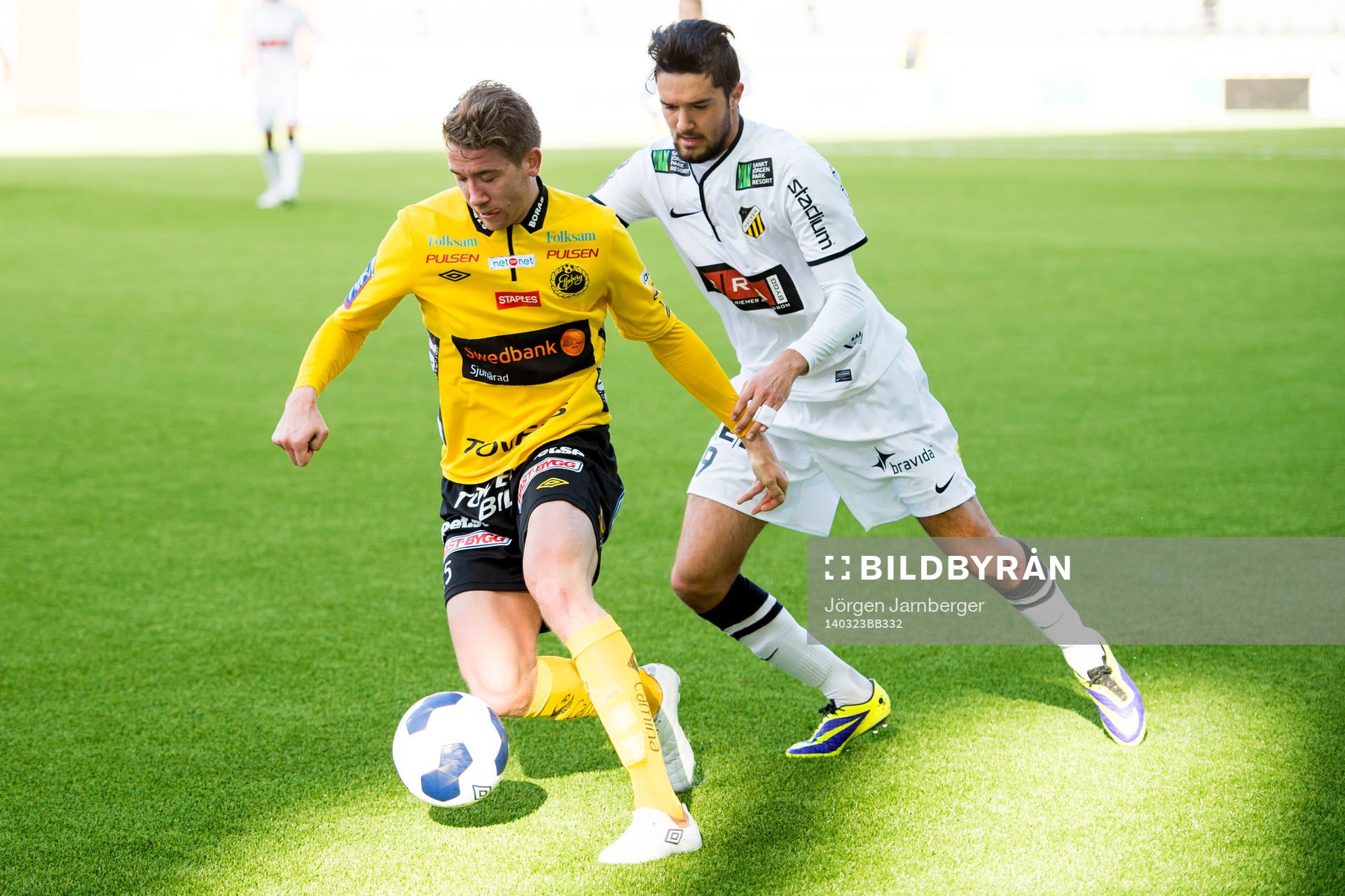 Elfsborgs Marcus Rohdén och Häckens Leonard Zuta