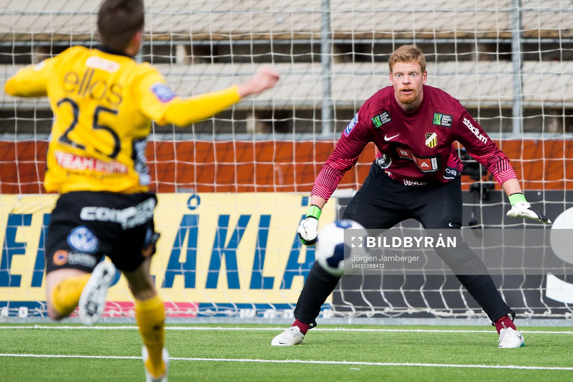 Häckens målvakt Christoffer Källqvist
