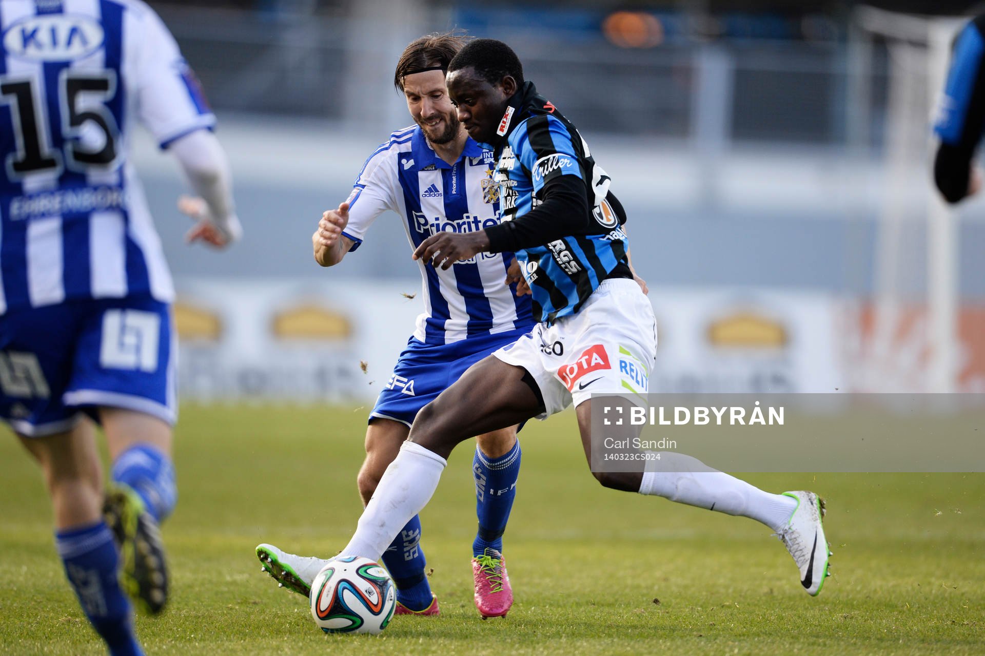 Sirius Moses Ogbu och IFK Göteborgs Mattias Bjärsmyr